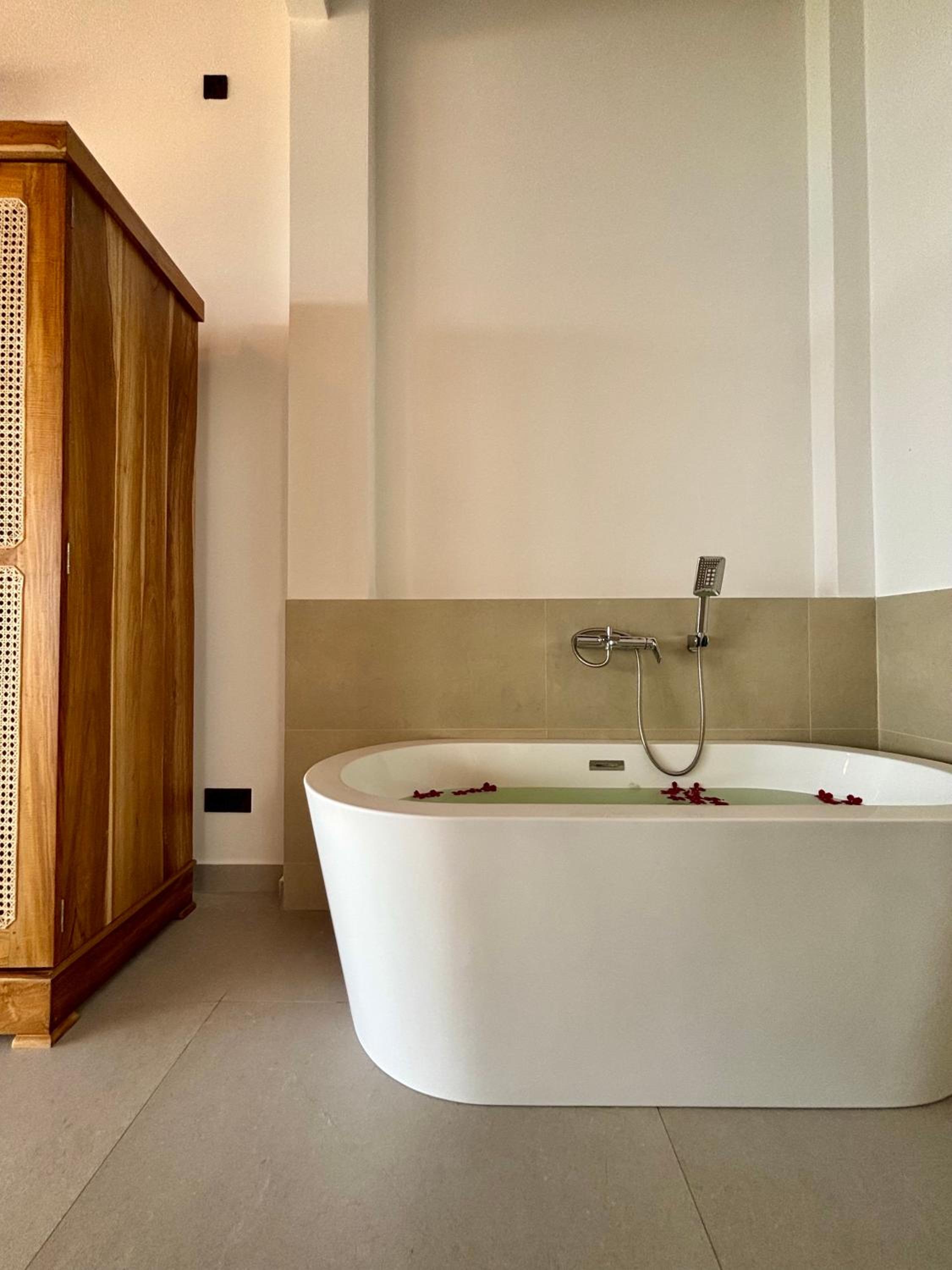 Superior Suite with Sea View photo 2