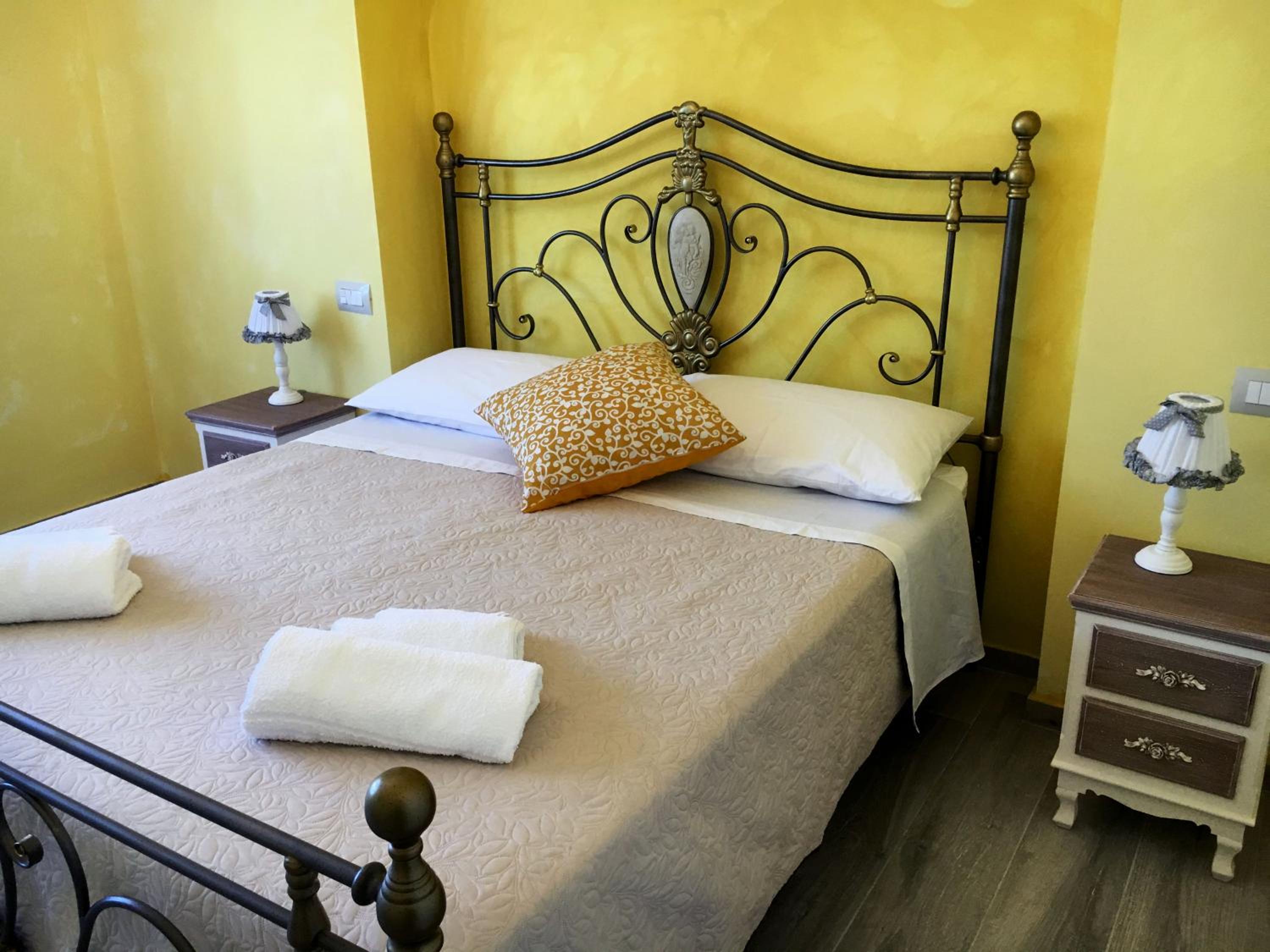 Superior Triple Room with Sea View - Photo 2