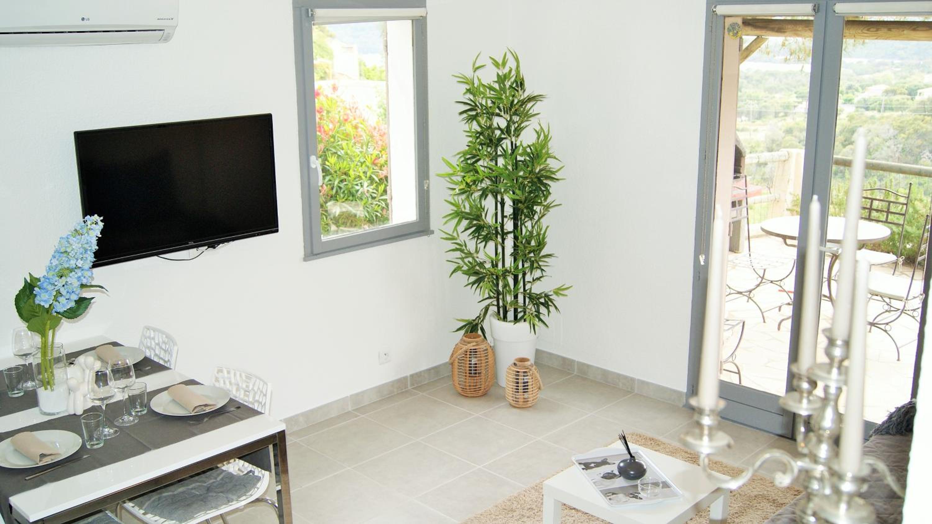 One-Bedroom Villa with Sea View photo 2