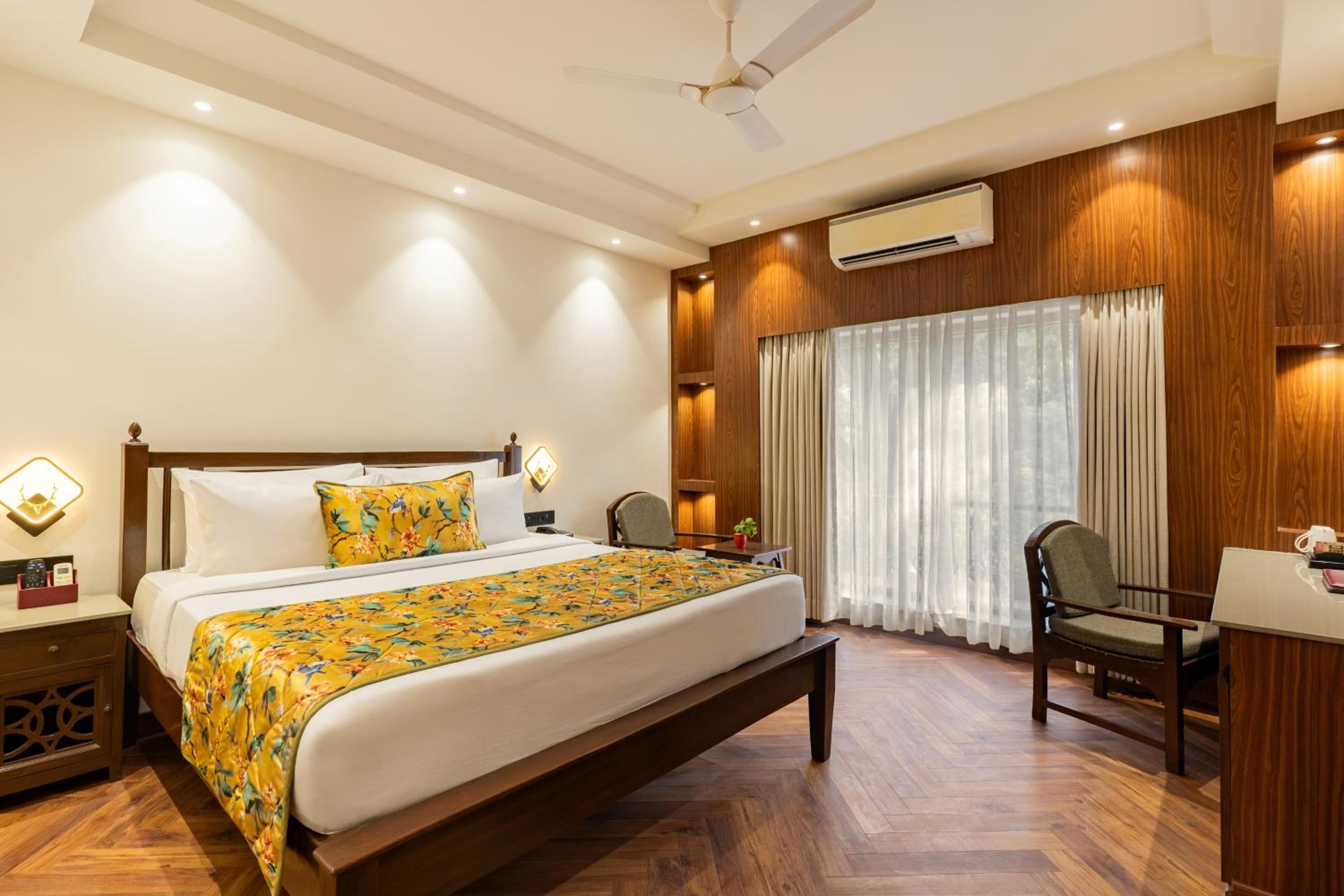 Premium Ganges View Room - Photo 1