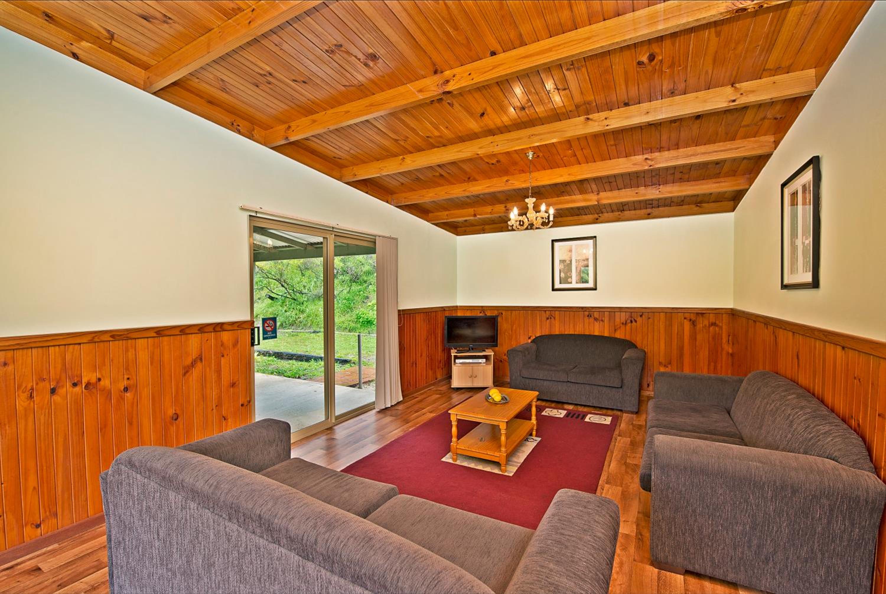 Four-Bedroom House photo 1