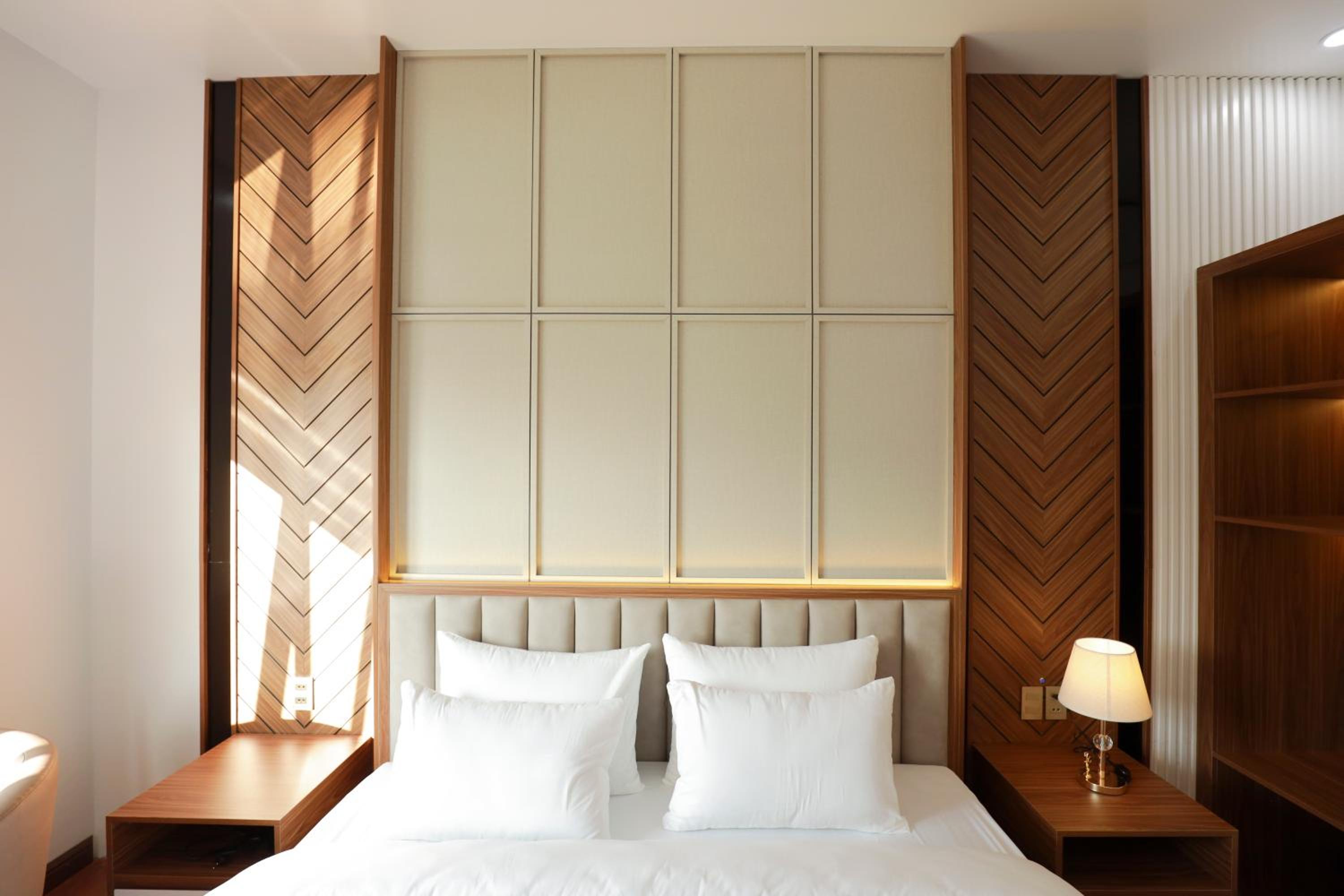 King Room with Mountain View photo 3