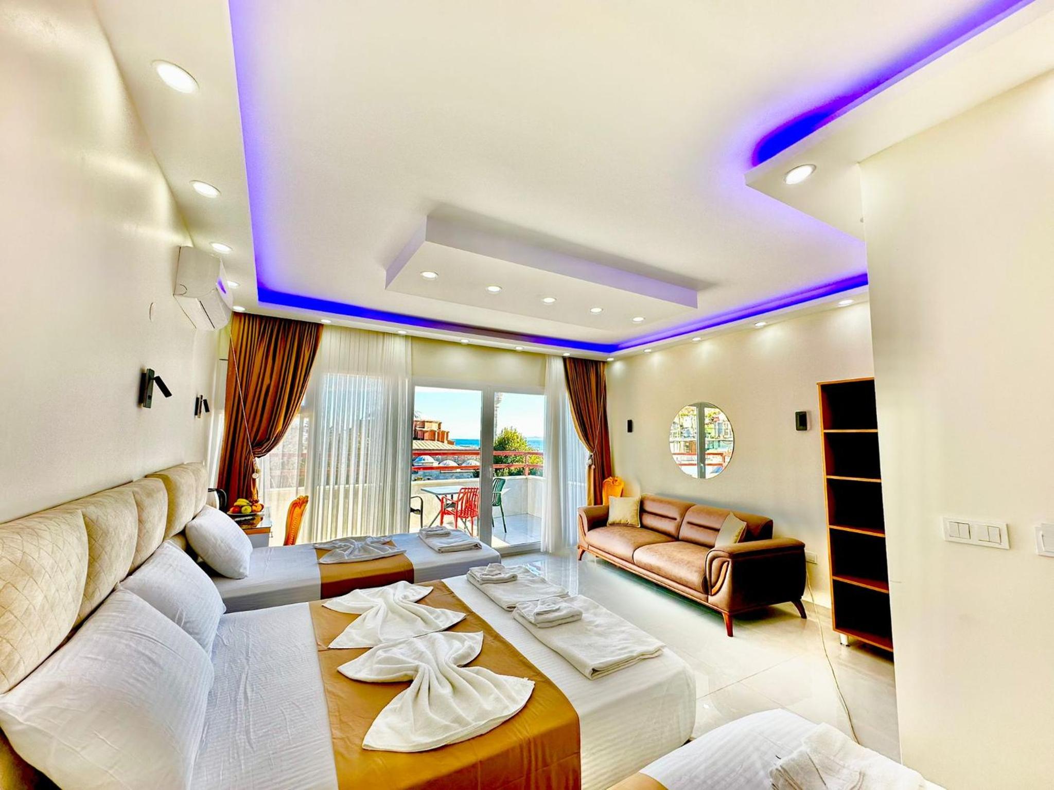 Junior Suite with Sea View photo 1