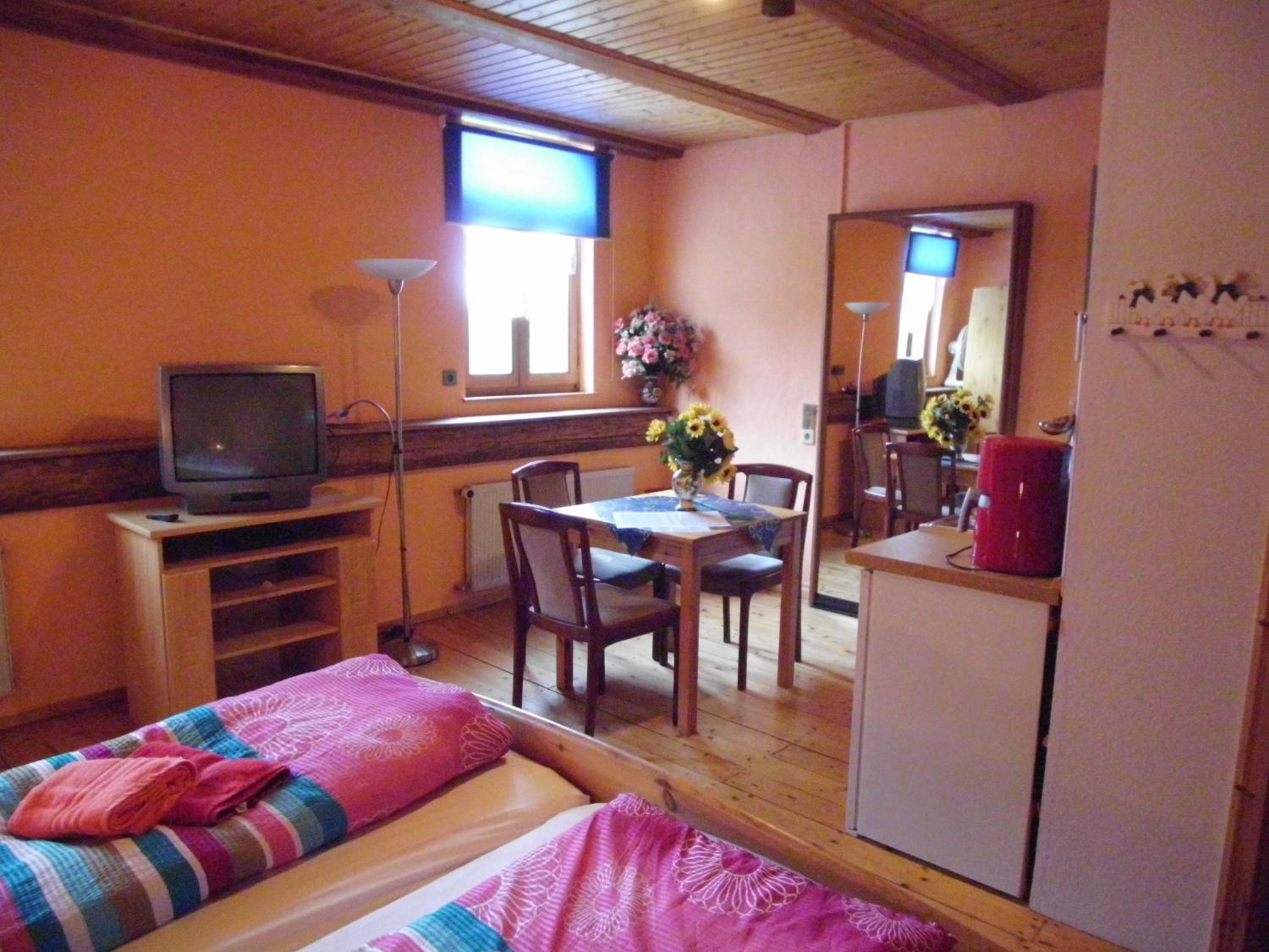 Triple Room with Shower photo 3