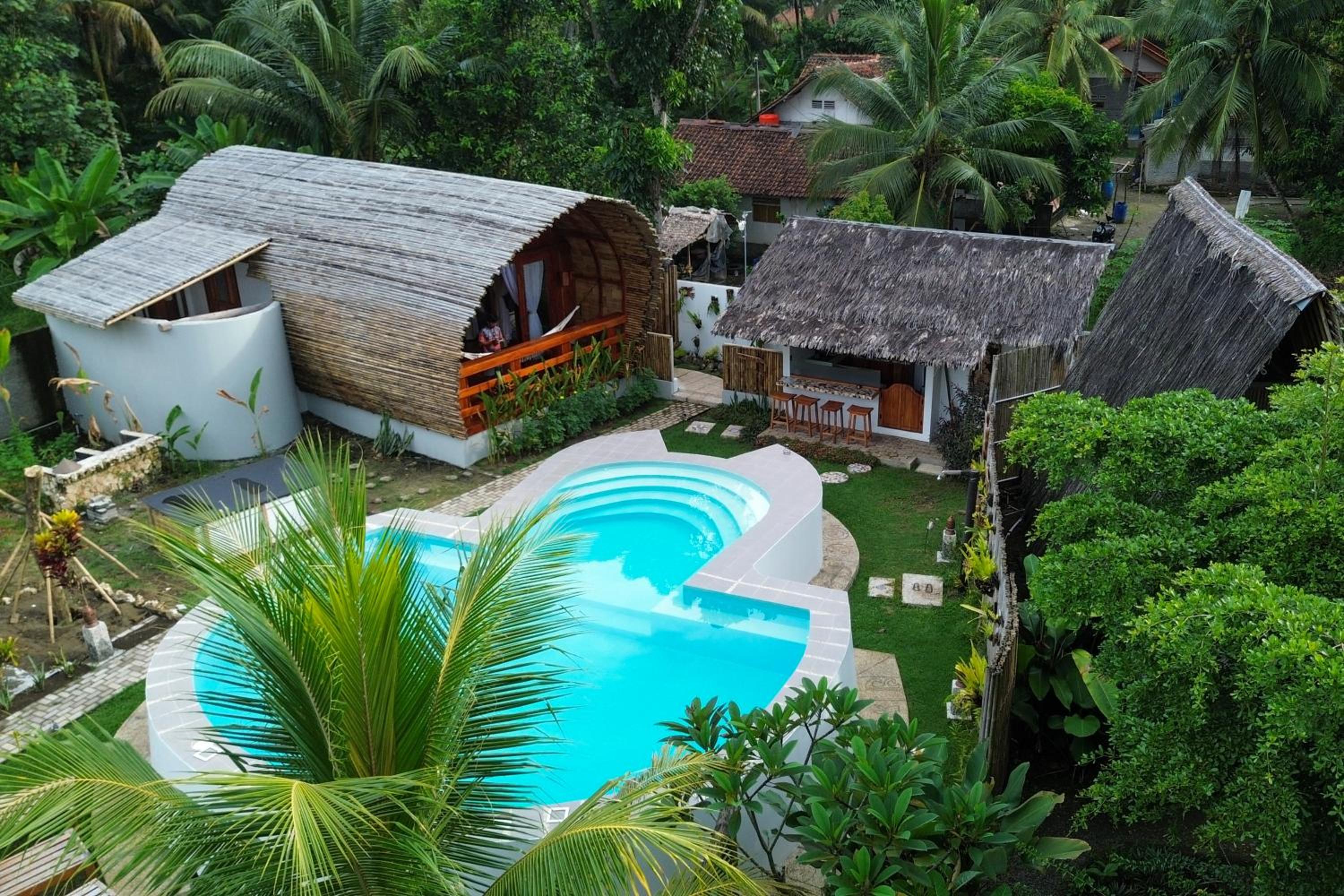 Junior Suite with Pool View