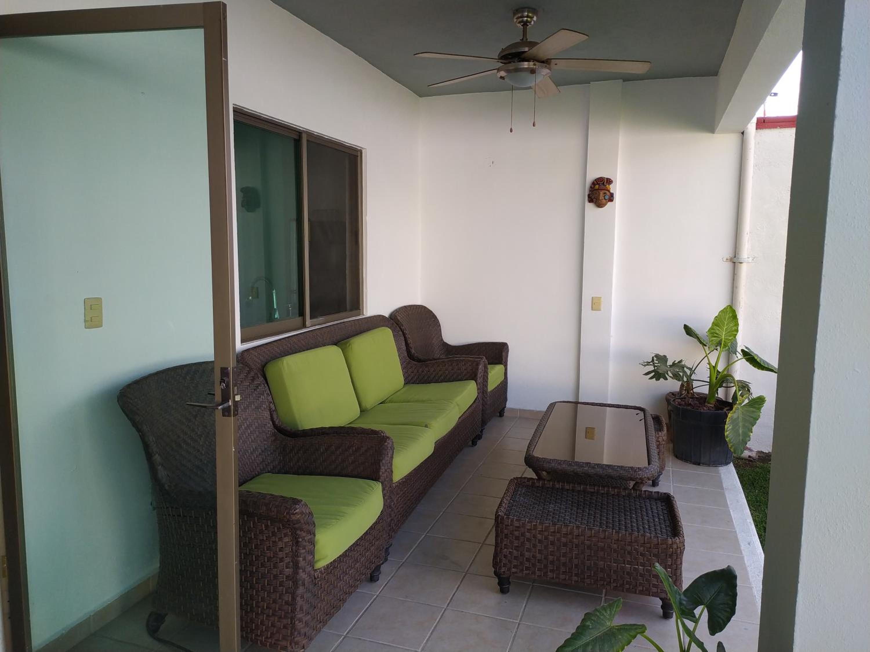 Mobile Home photo 1