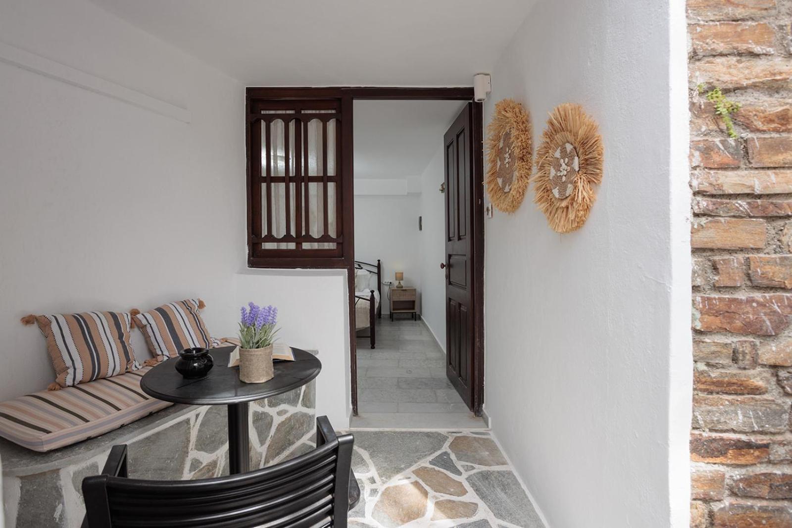 Economy Double Room – Lower level
