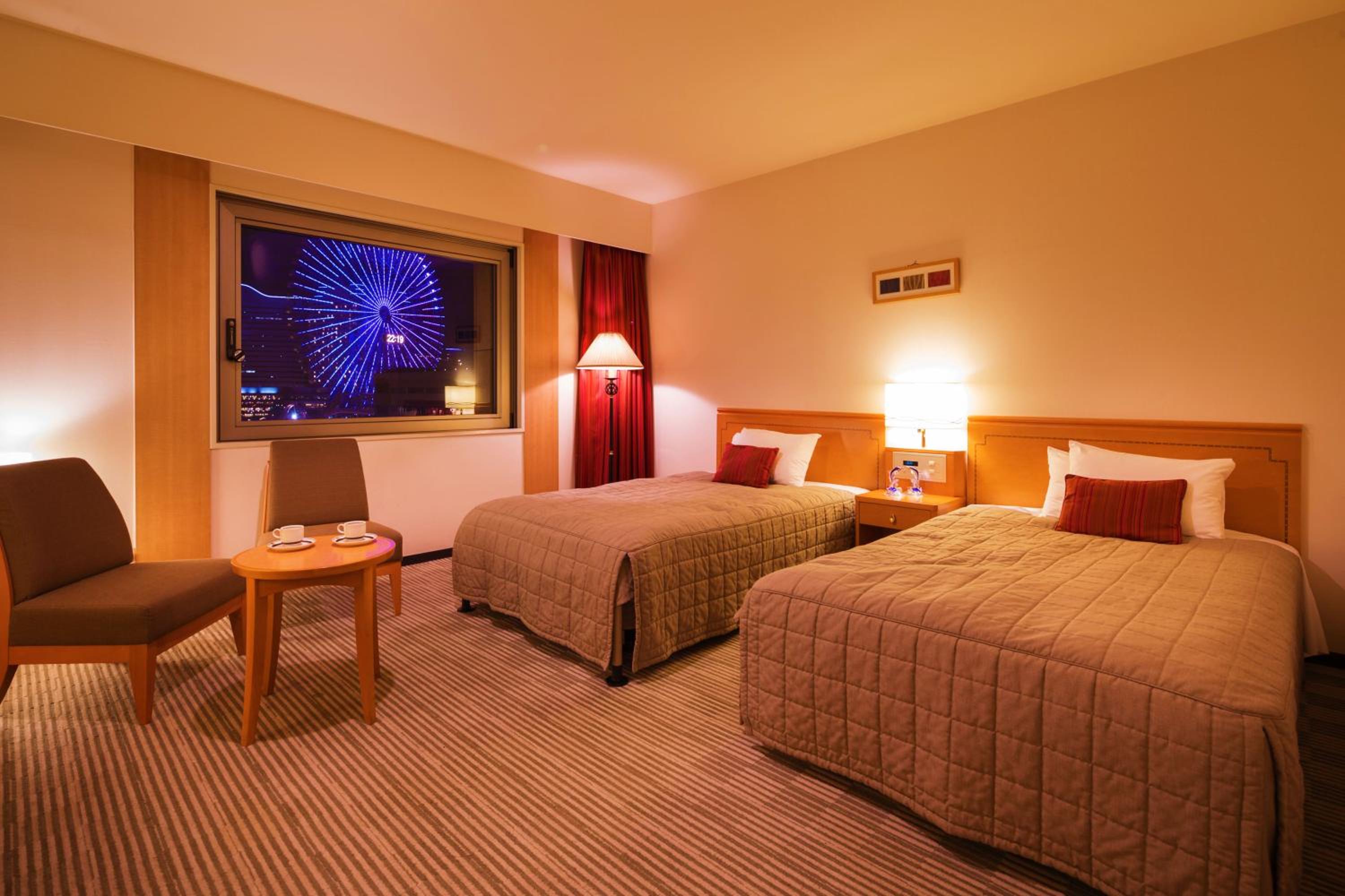 Twin Room - Non-Smoking - Photo 1