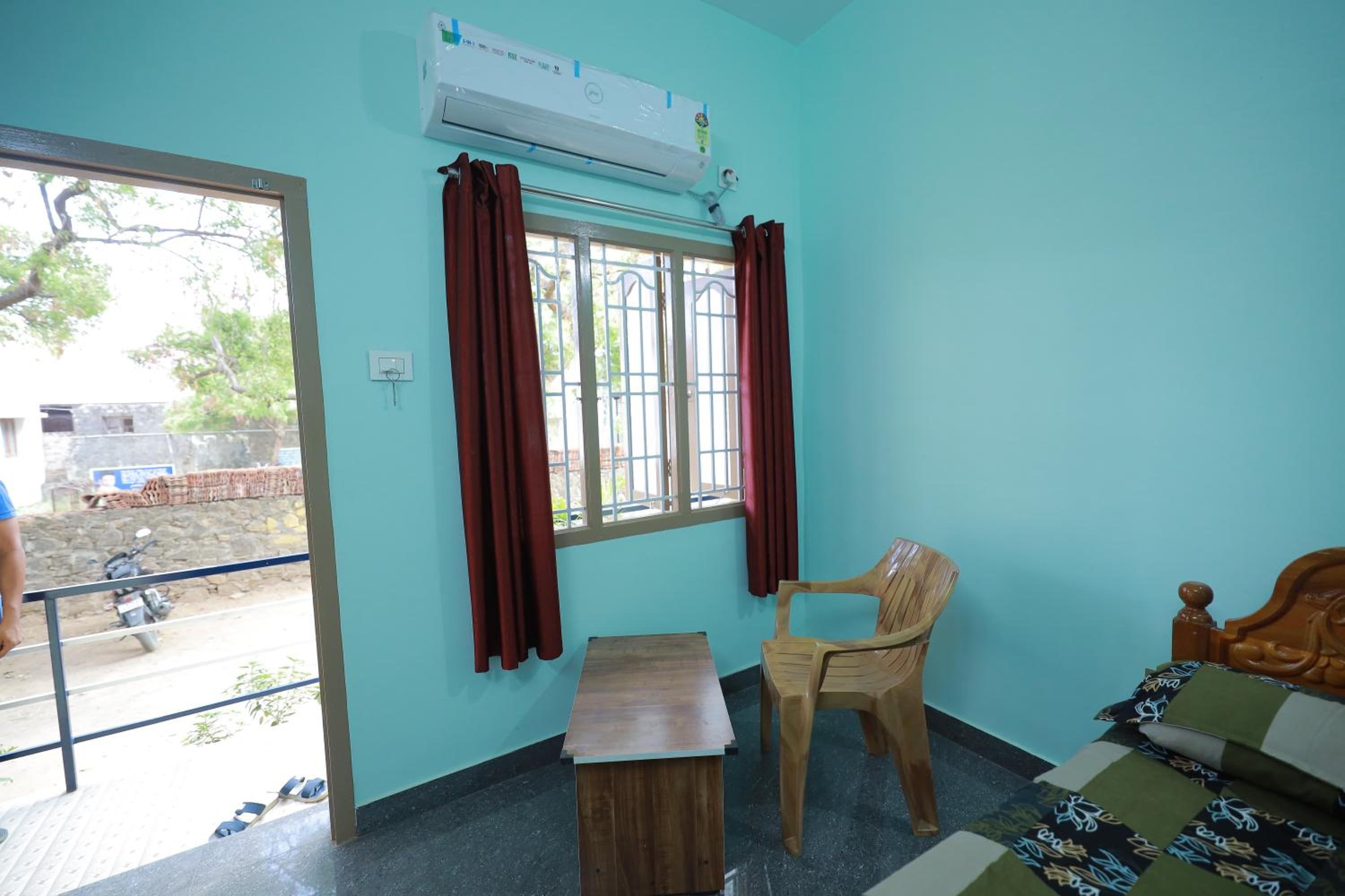 Deluxe Double Room photo 2