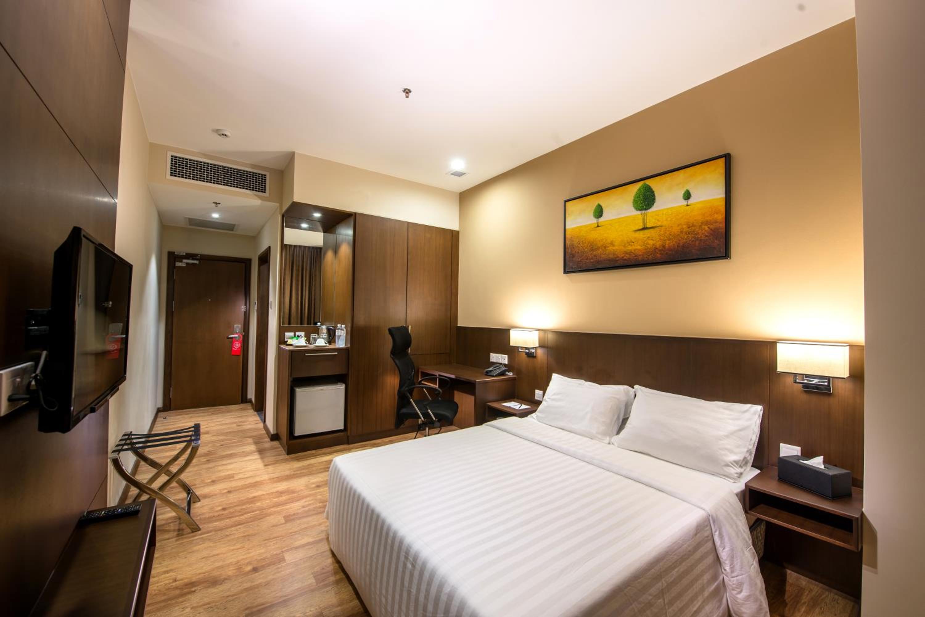 Superior Queen Room