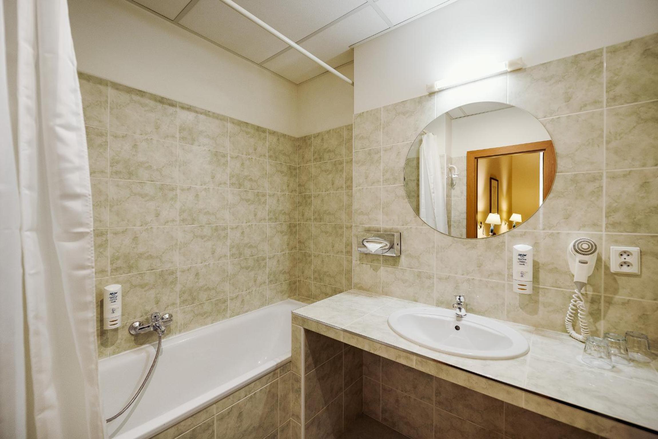 Superior Double Room - Photo 4