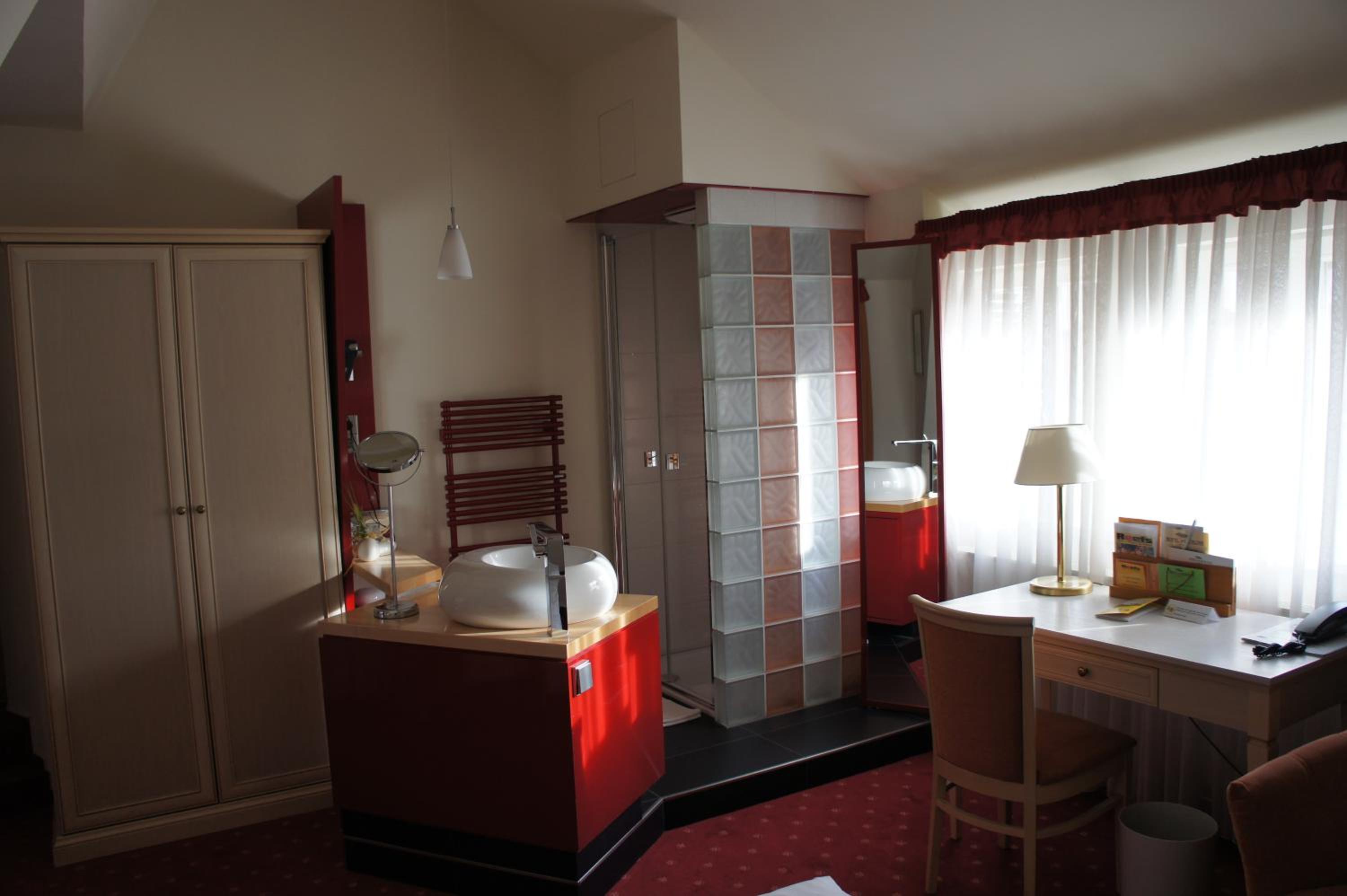 Double Room - Photo 2