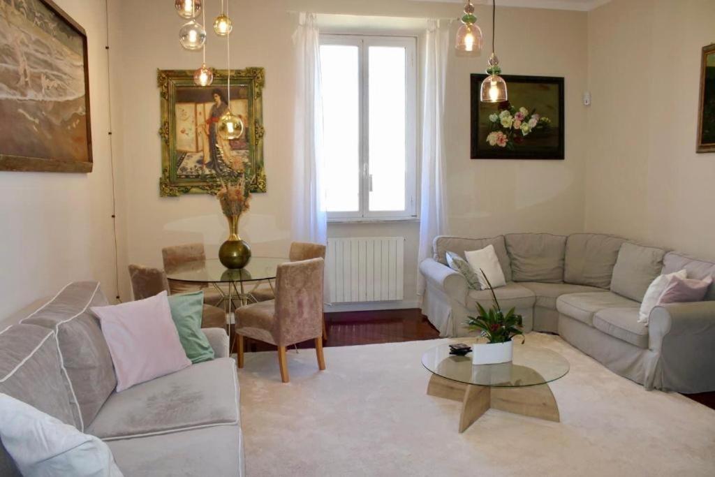 One-Bedroom Family Apartment photo 2