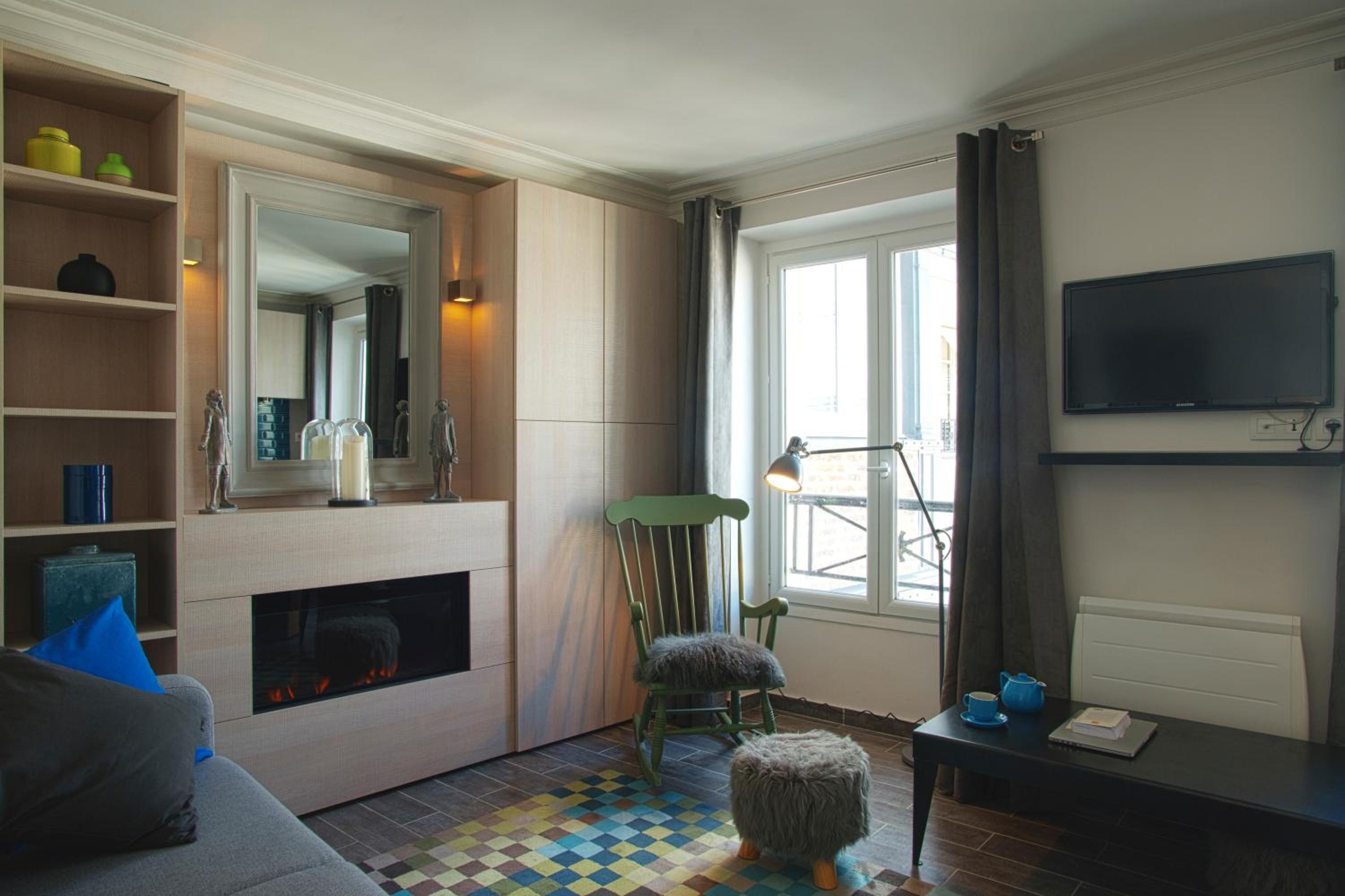 Studio Apartment photo 3
