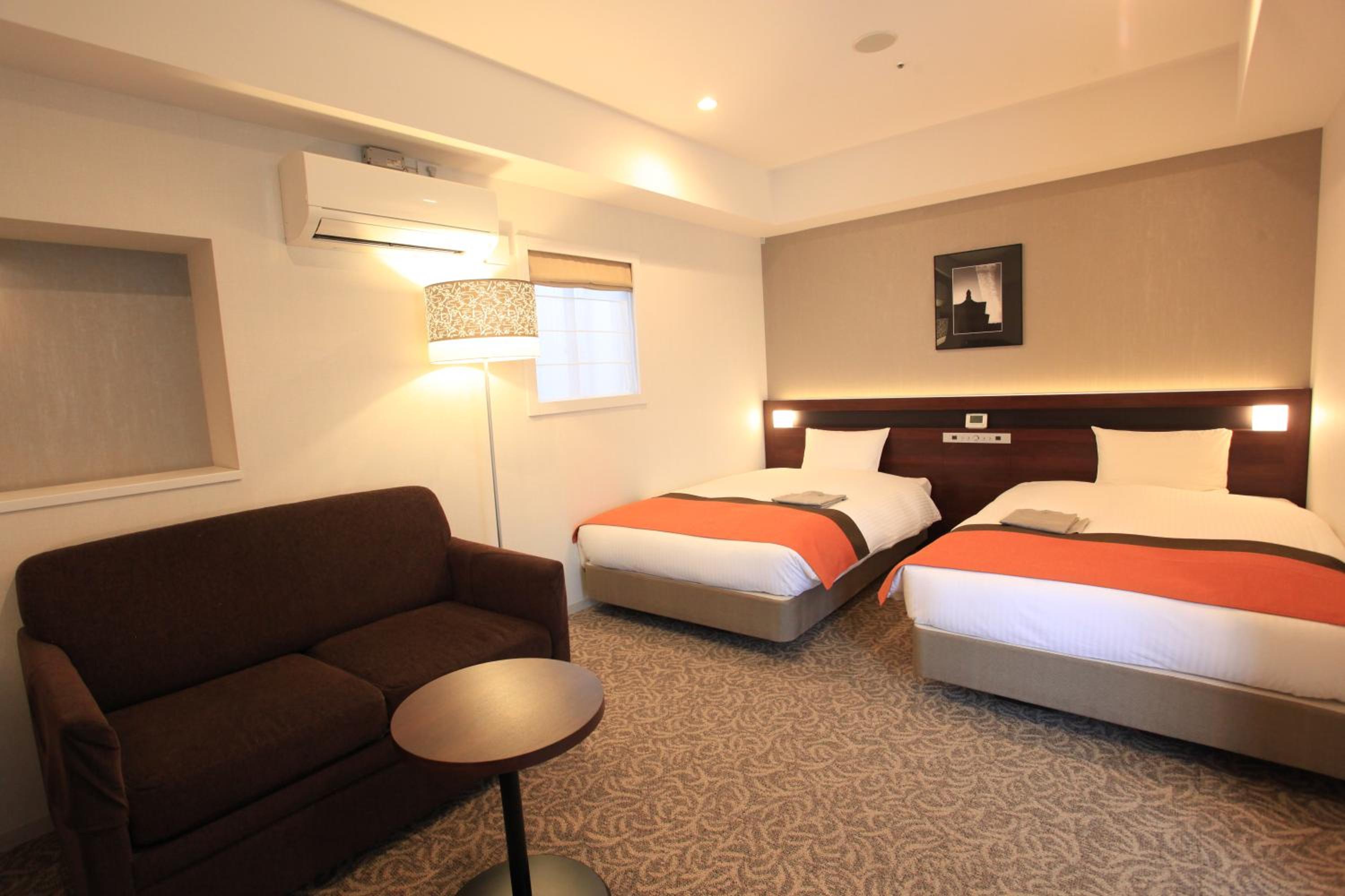 Superior Twin Room photo 2