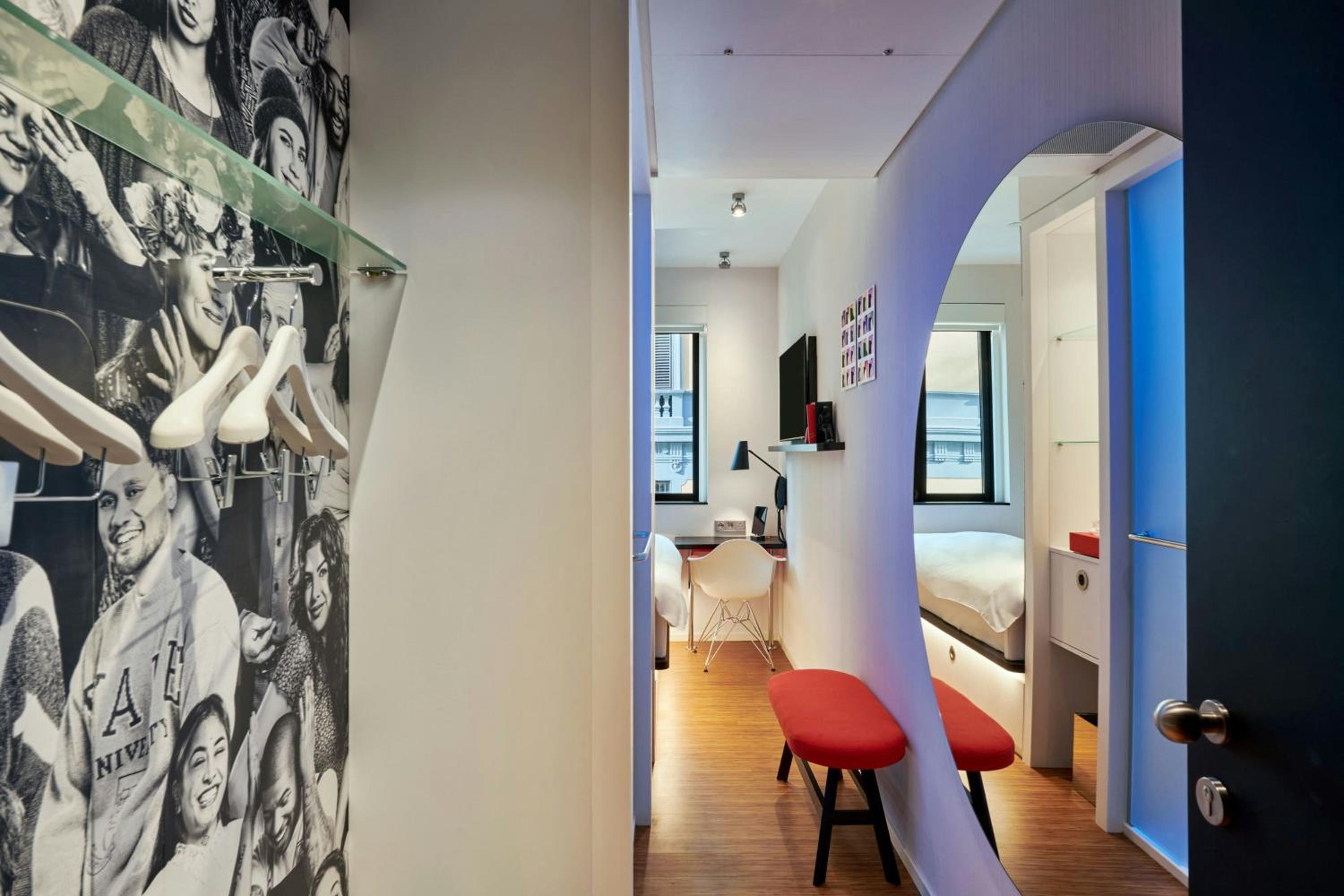 King Room