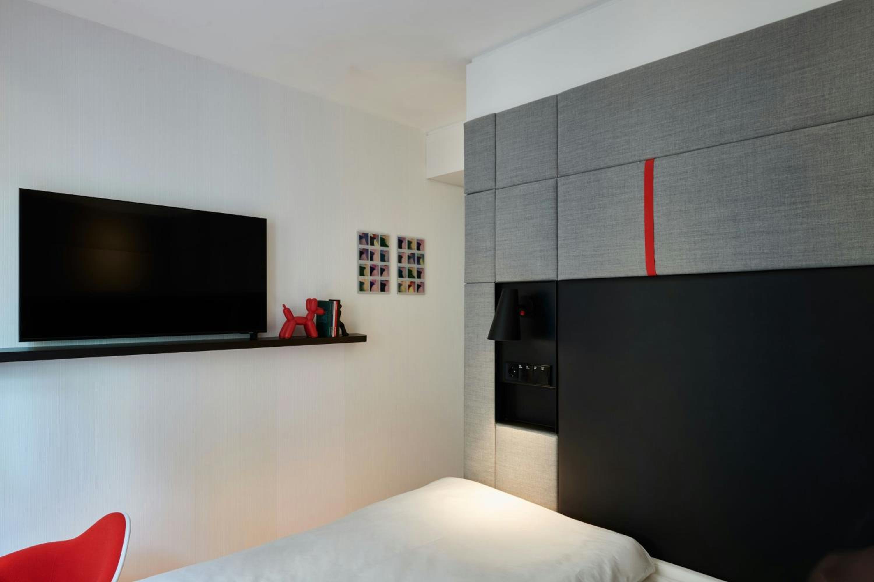 Single Room with One Double Bed