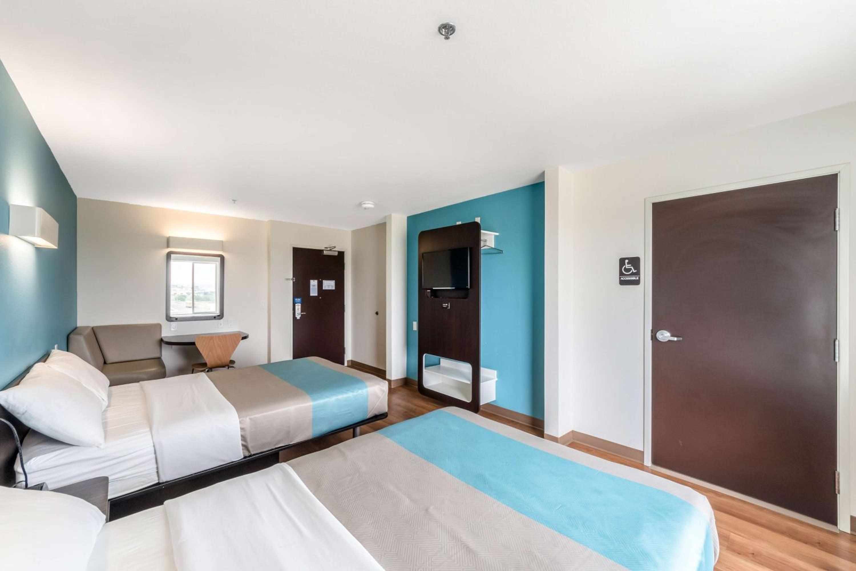 Quadruple Room - Disability Access - Non-Smoking