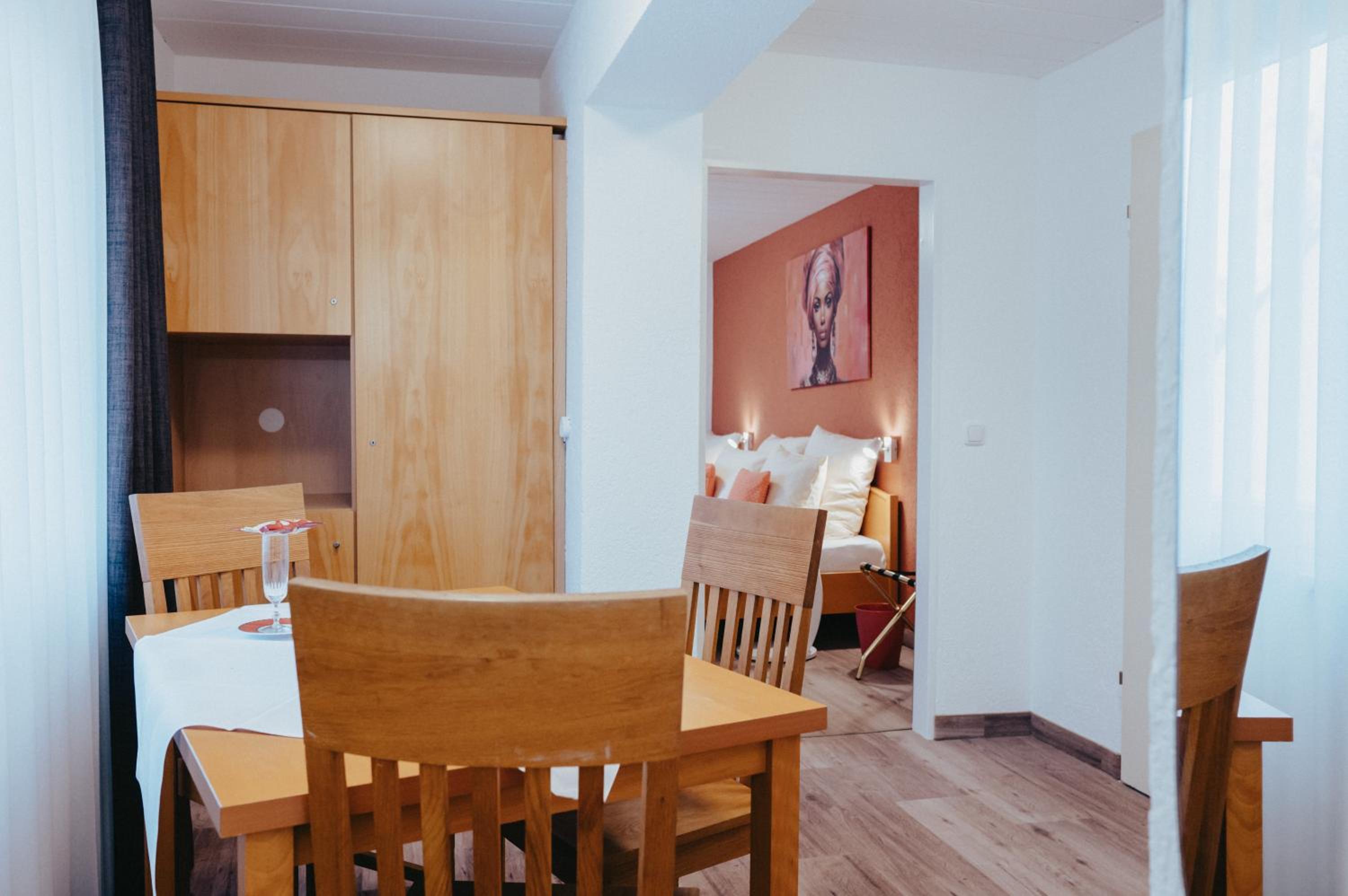 Basic Triple Room