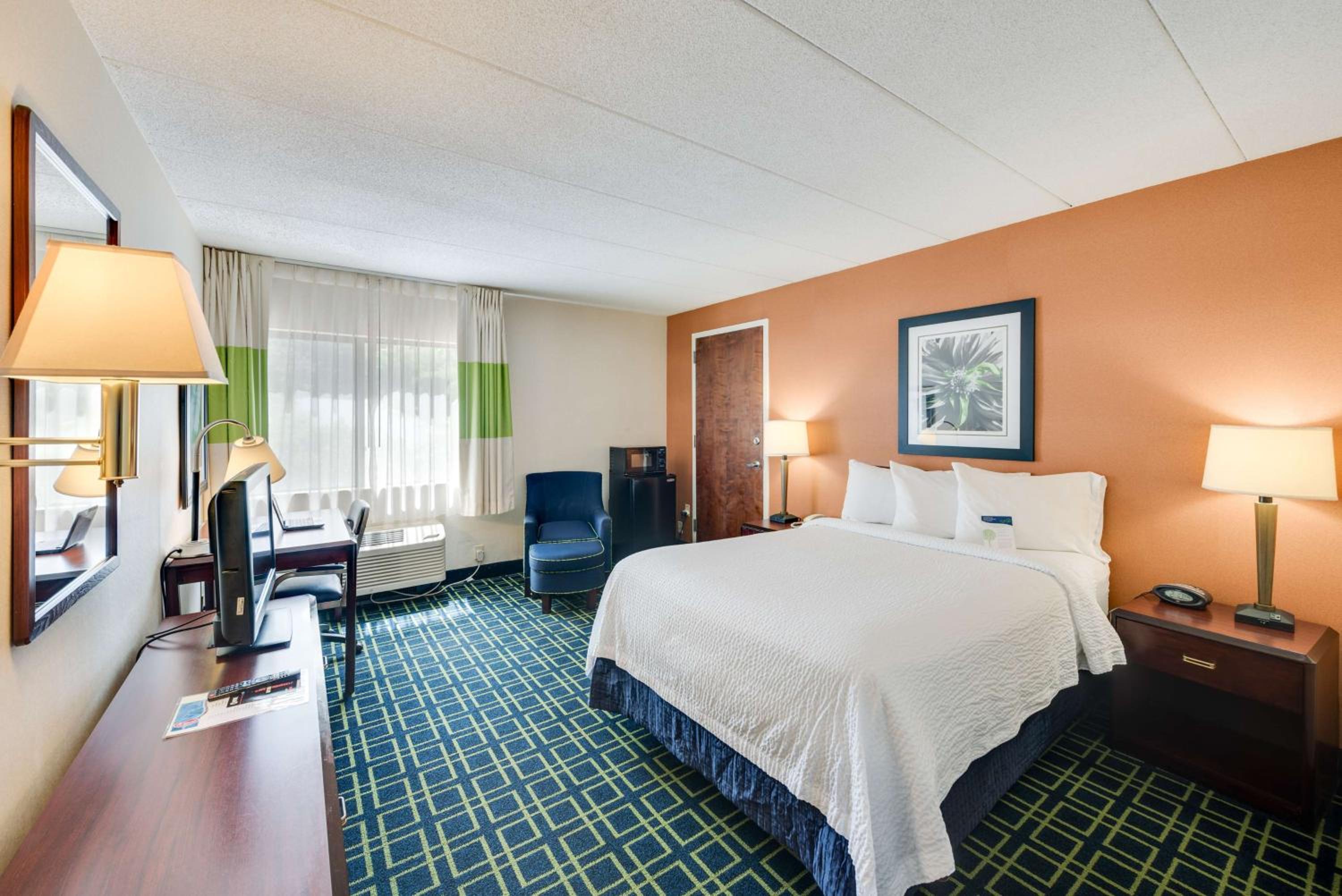 Double Room - Disability Access - Non-Smoking - Photo 1