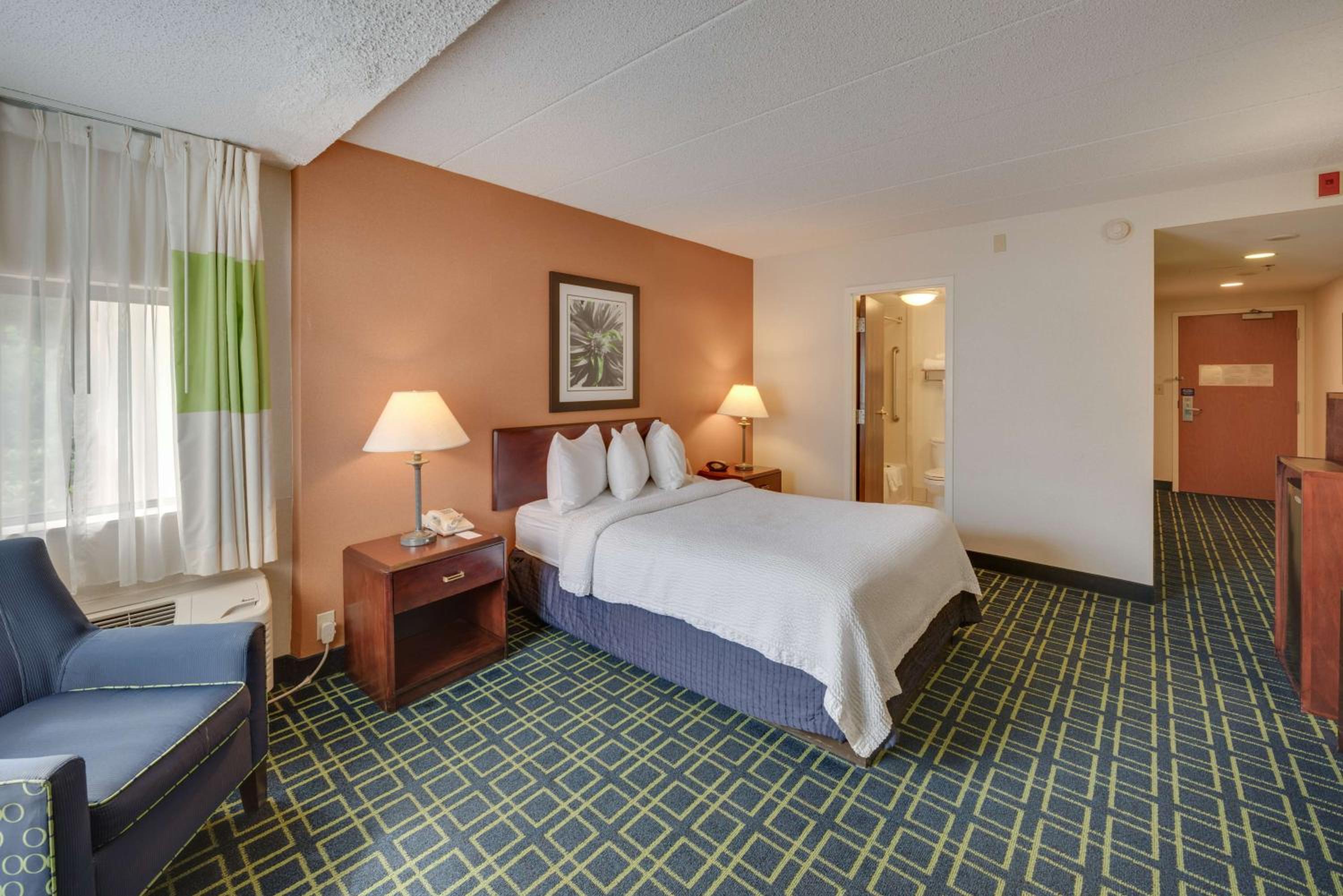 Double Room - Disability Access - Non-Smoking - Photo 4