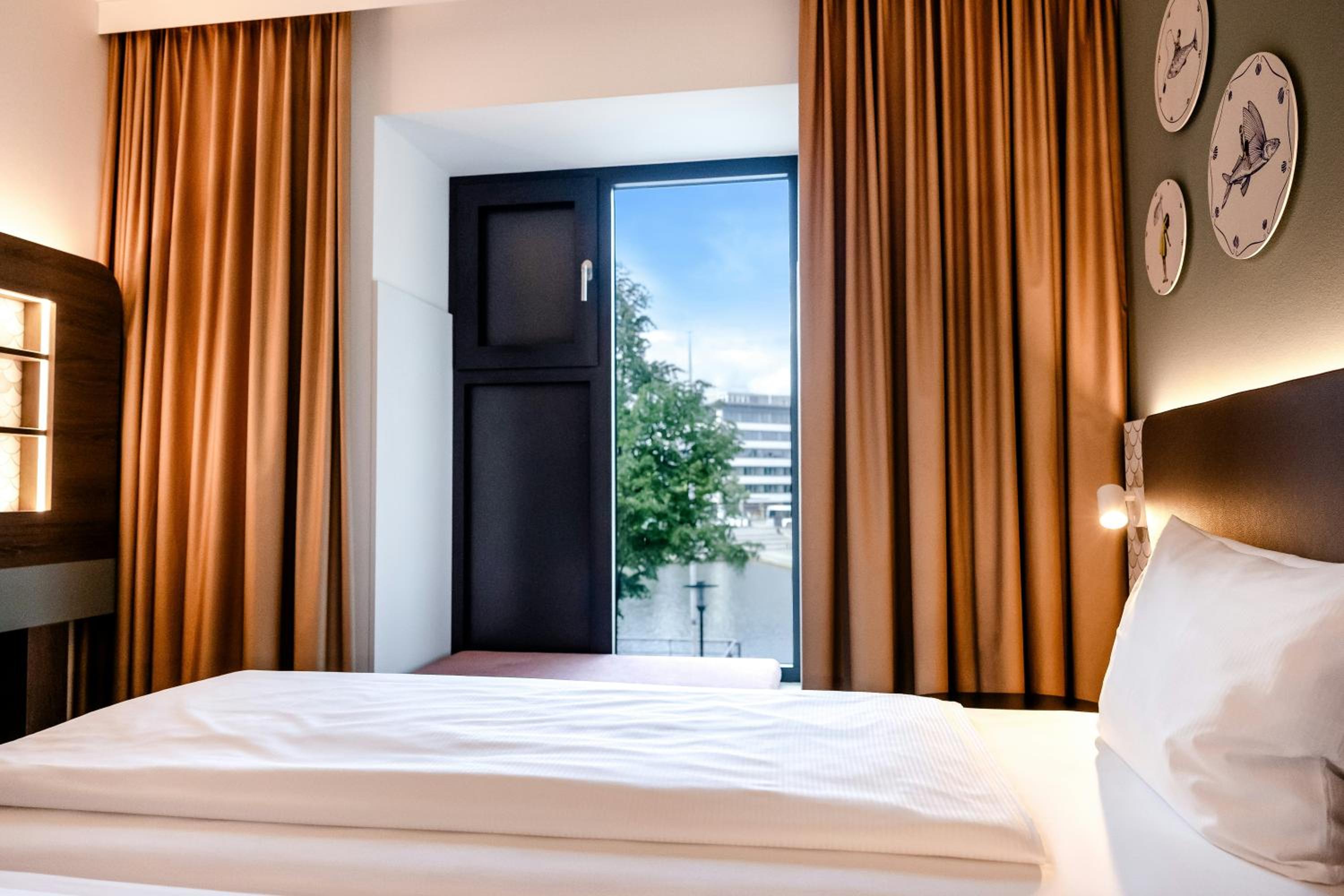 Standard Twin Room with View
