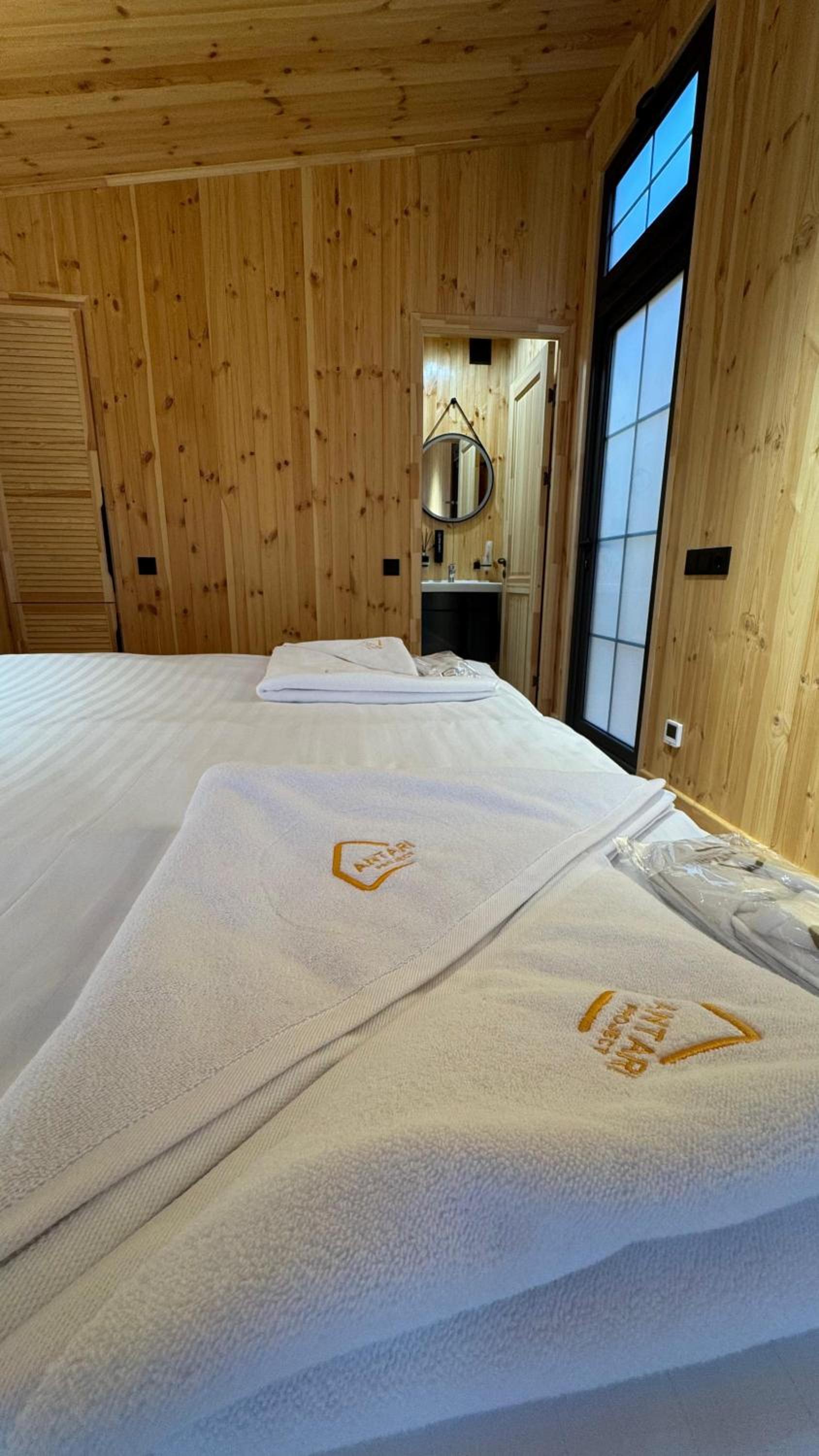 Deluxe Double Room photo 2
