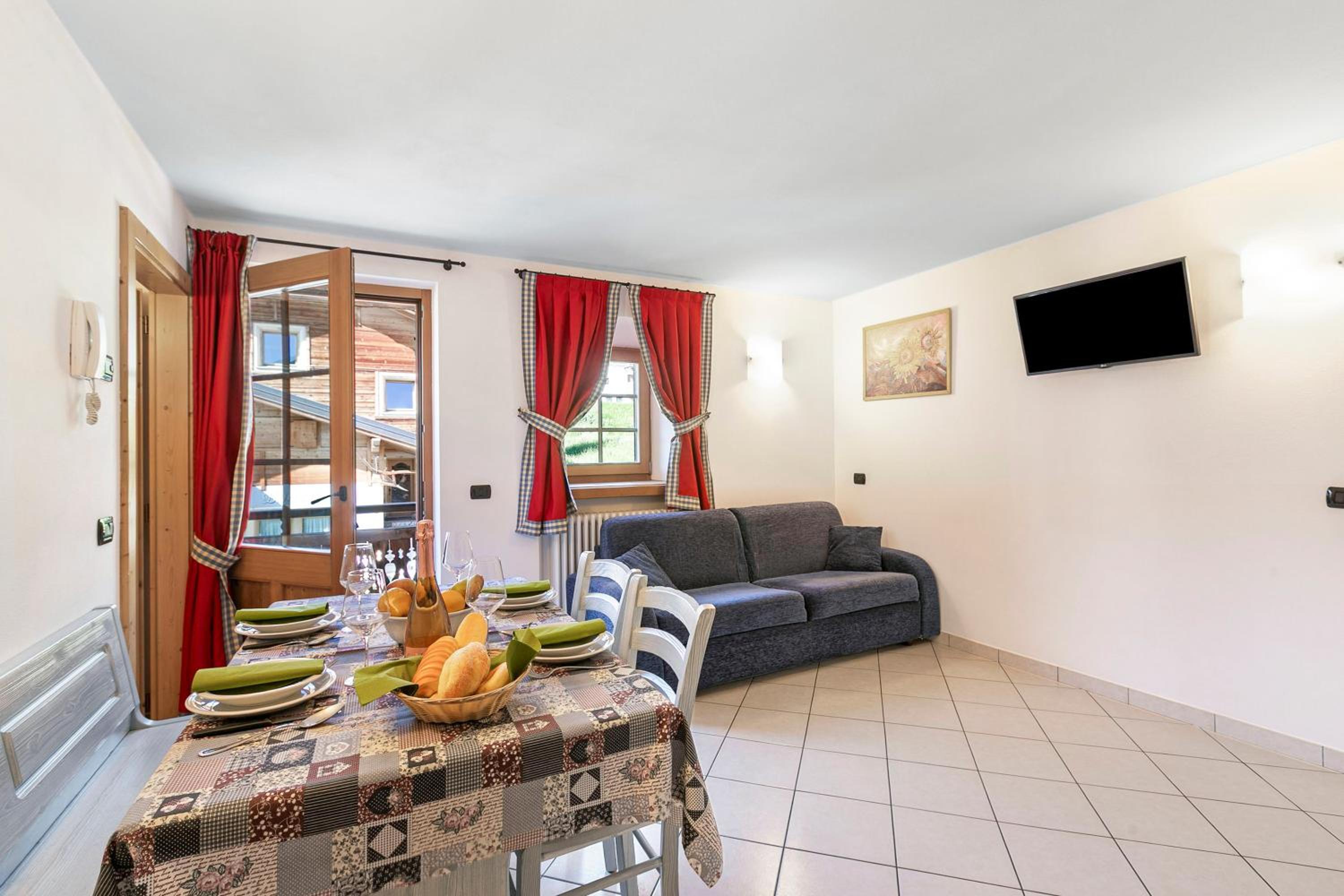 Apartment with Balcony