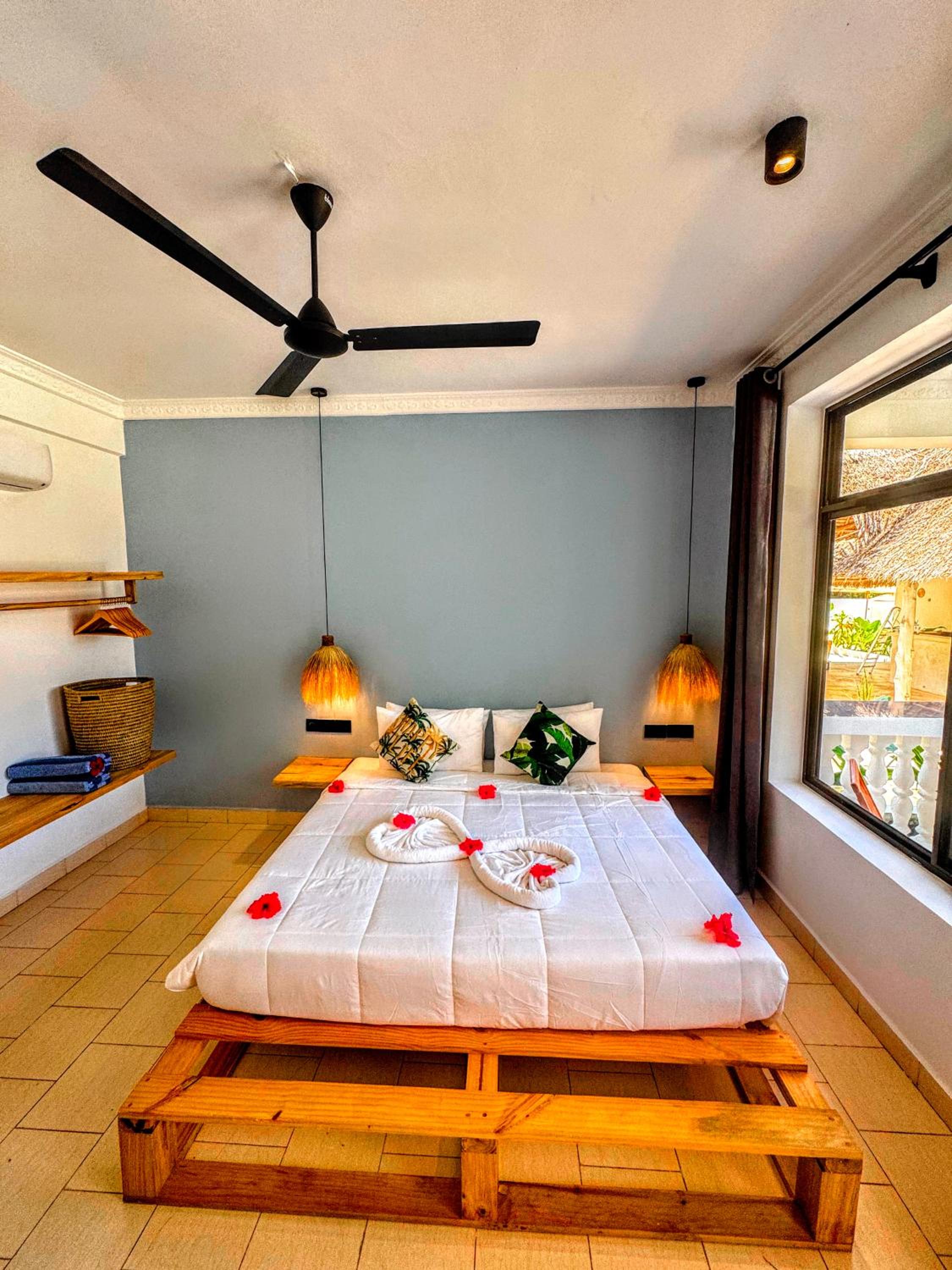 Deluxe Double Room - Photo 7