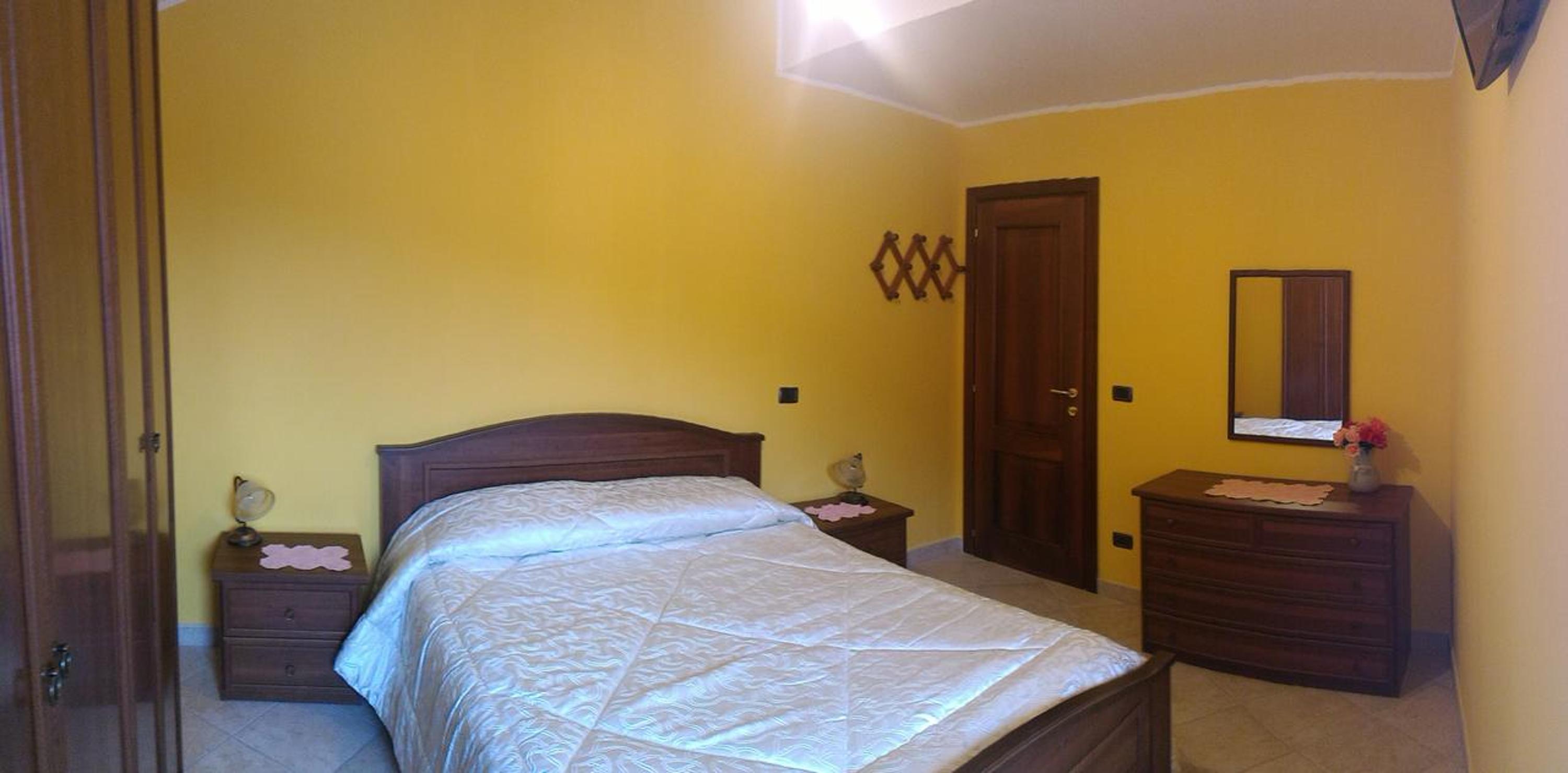 Double Room with Private External Bathroom photo 3