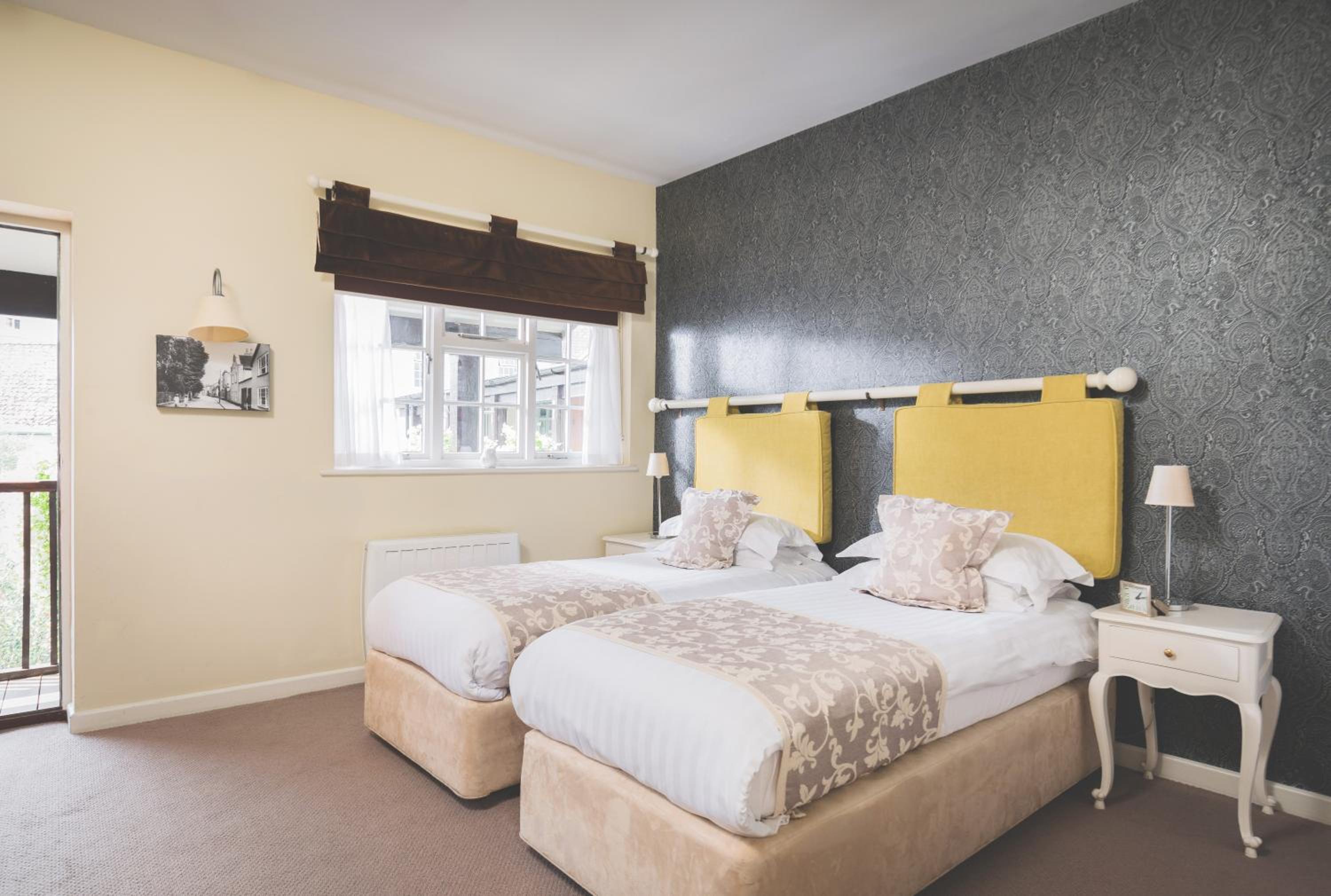 Standard Twin Room photo 1