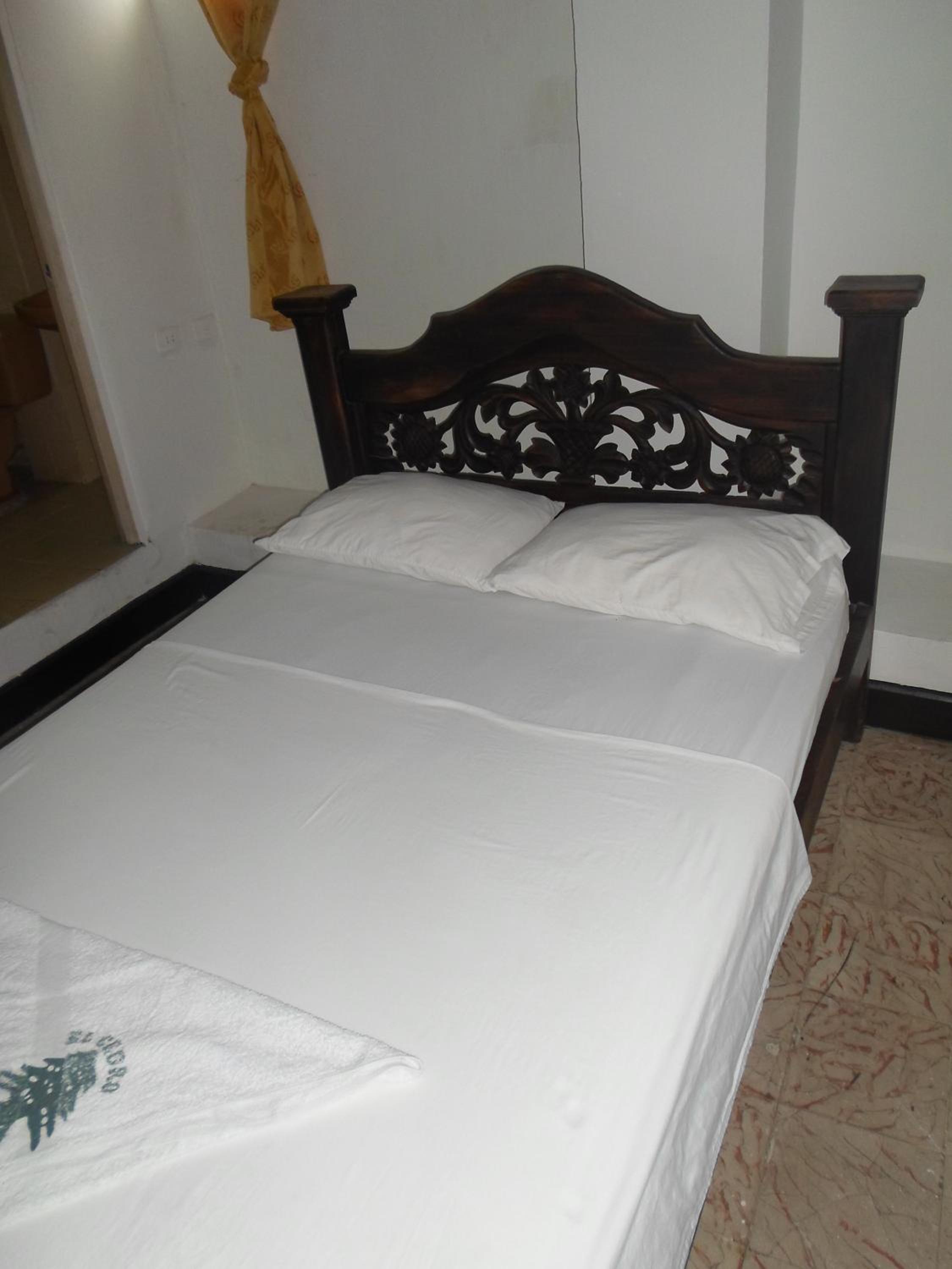 Single Room with Fan photo 3