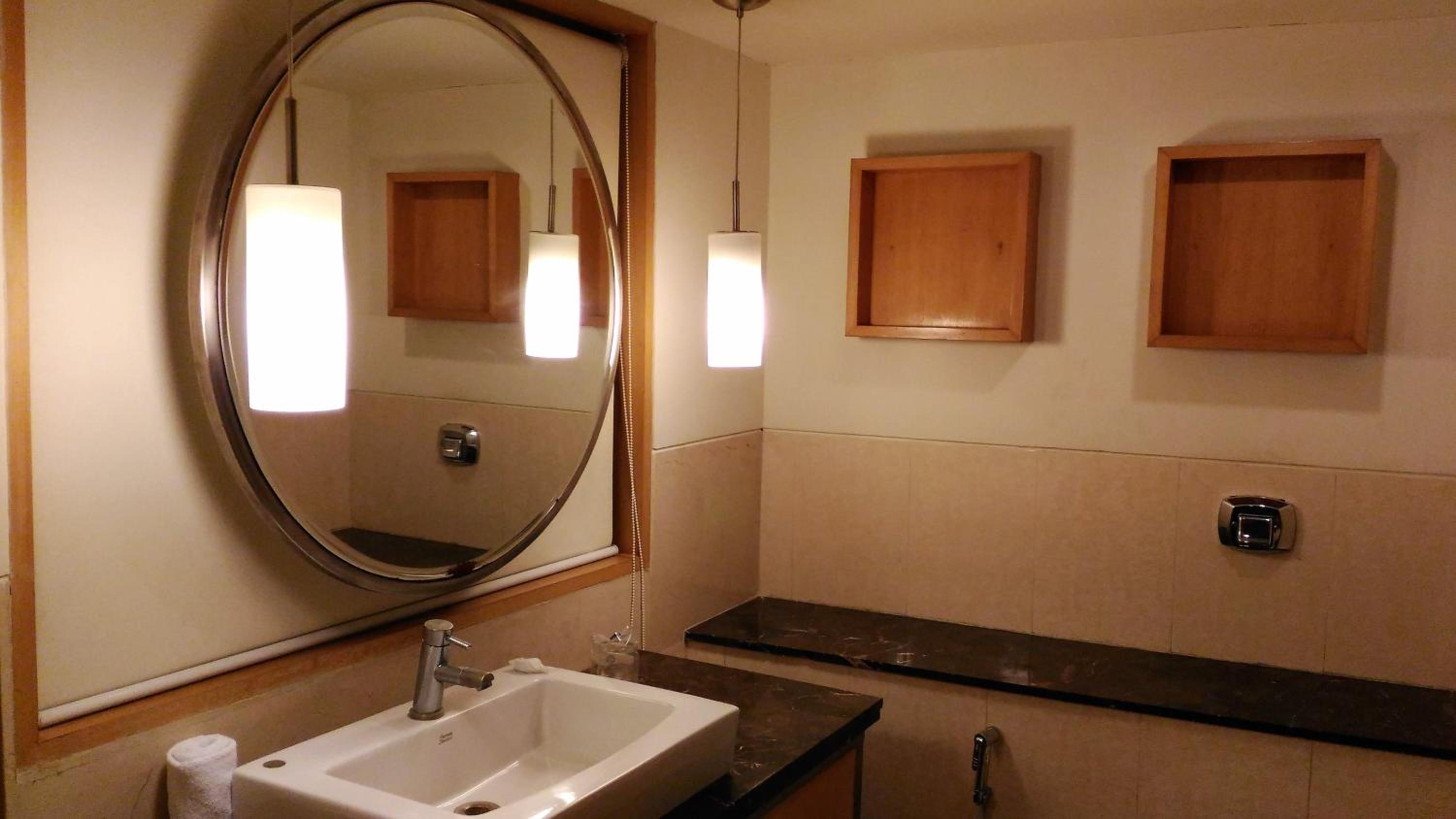 Superior Deluxe Room - Photo 3