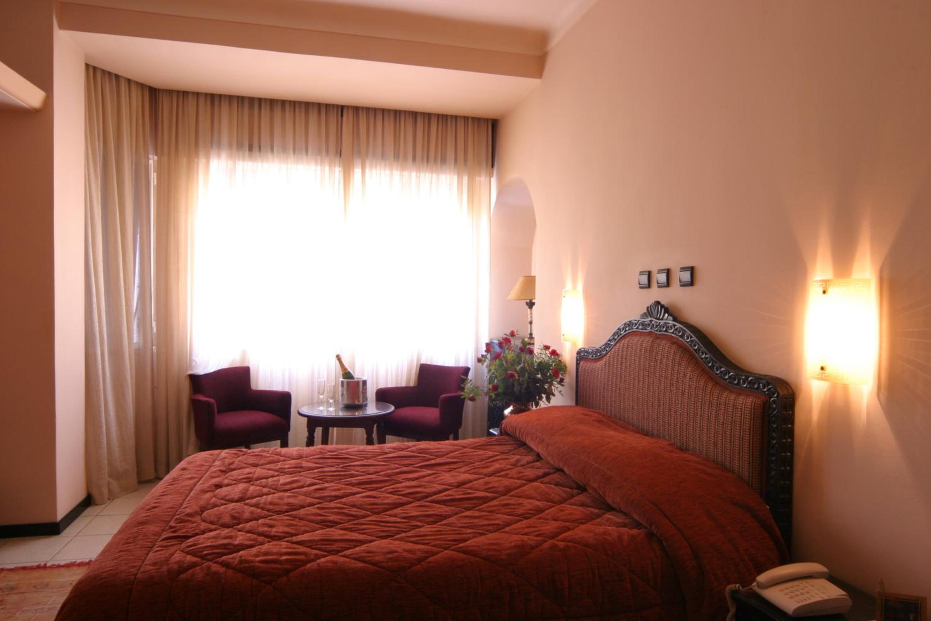 Quarto Duplo