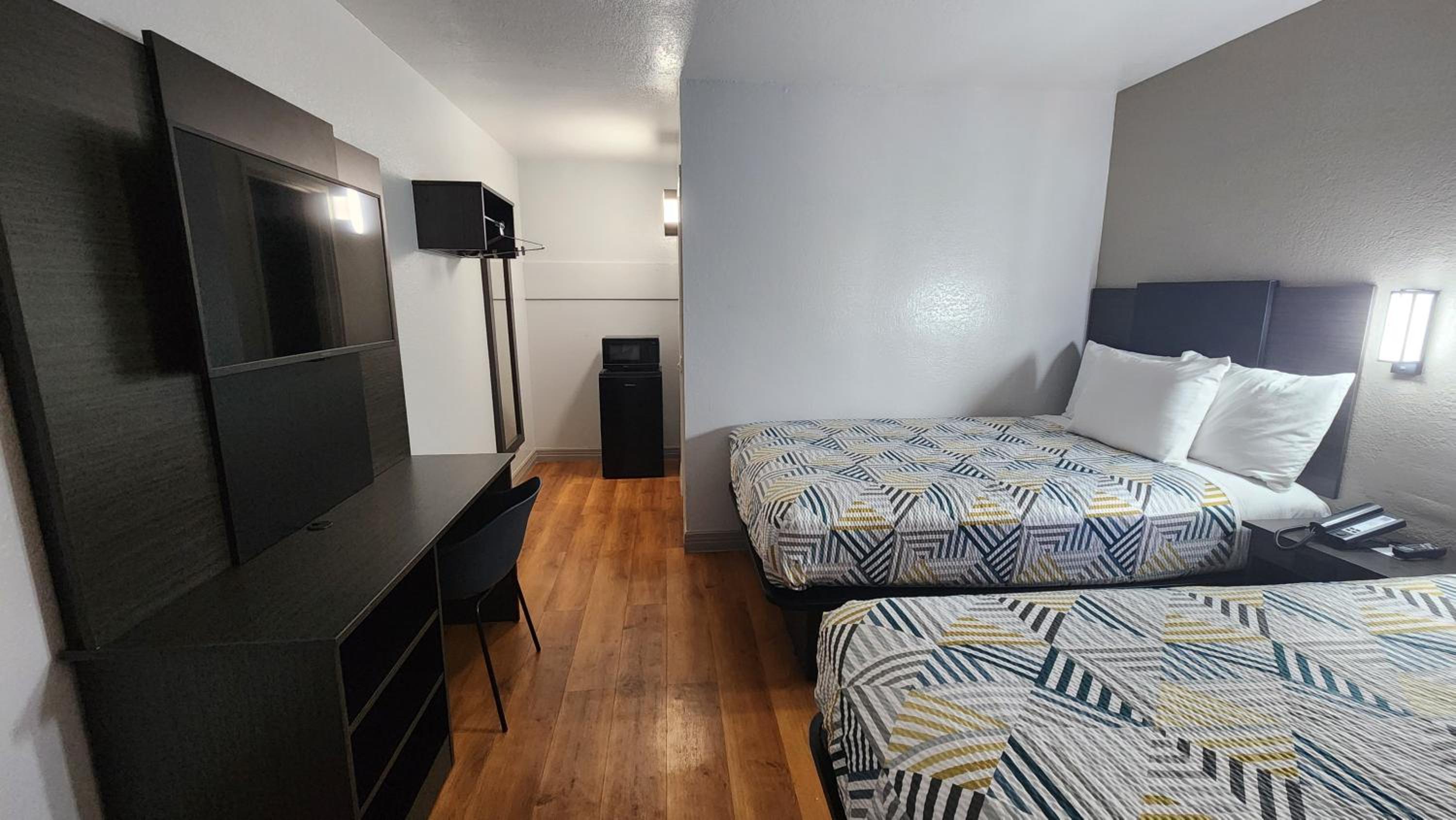 Duplex Quadruple Room - Photo 6