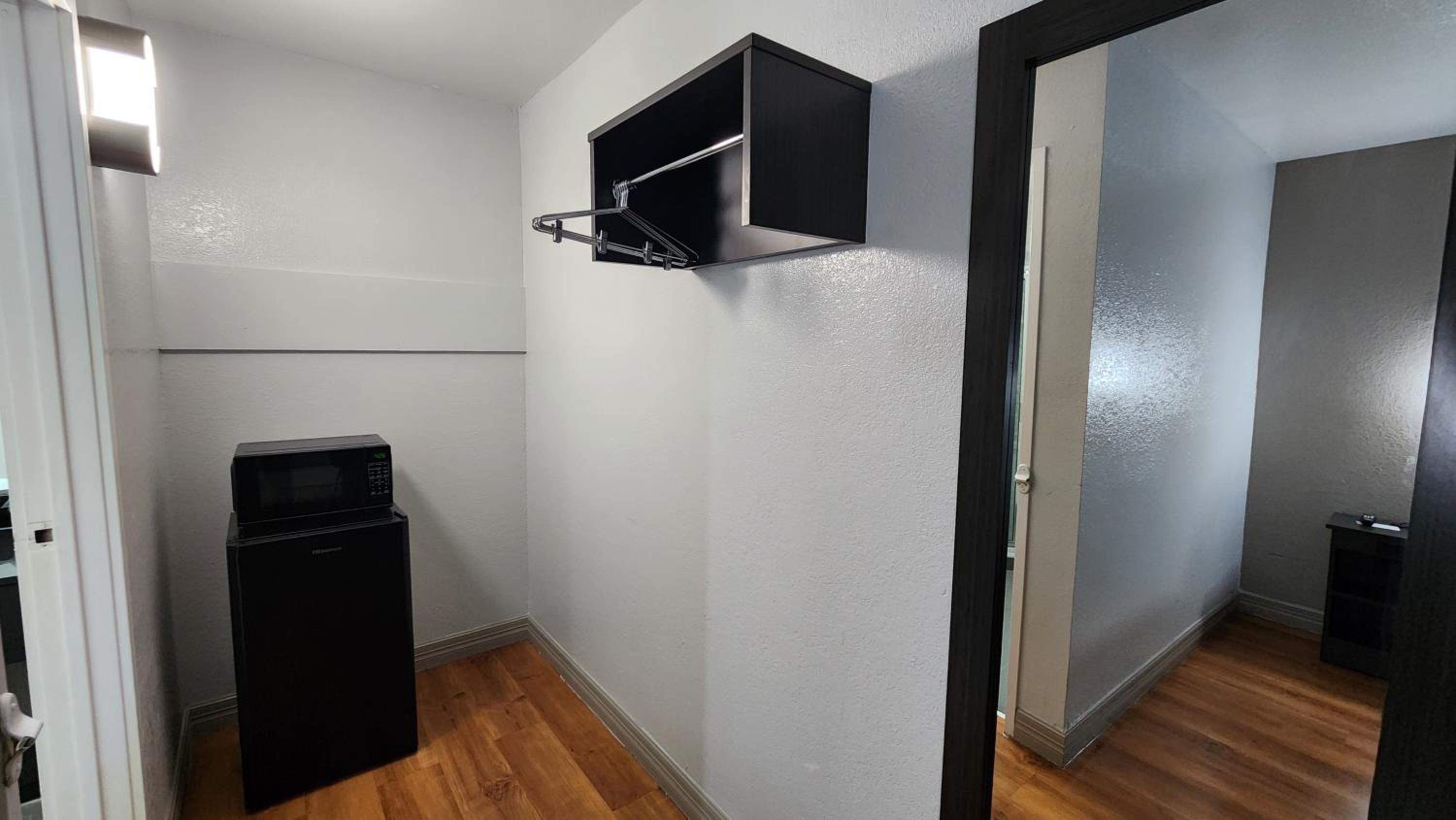 Duplex Quadruple Room - Photo 8