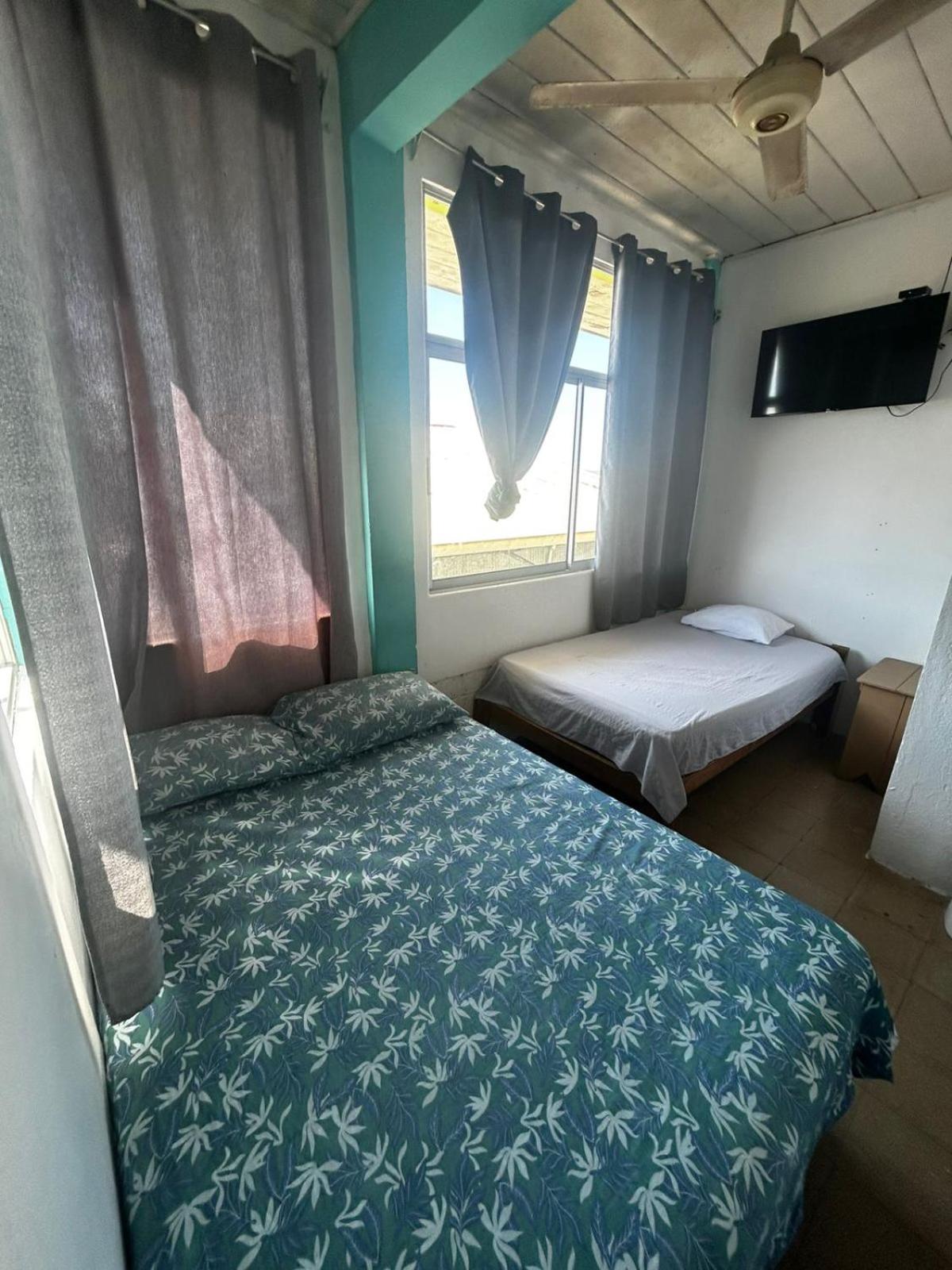 Triple Room with Bathroom photo 2