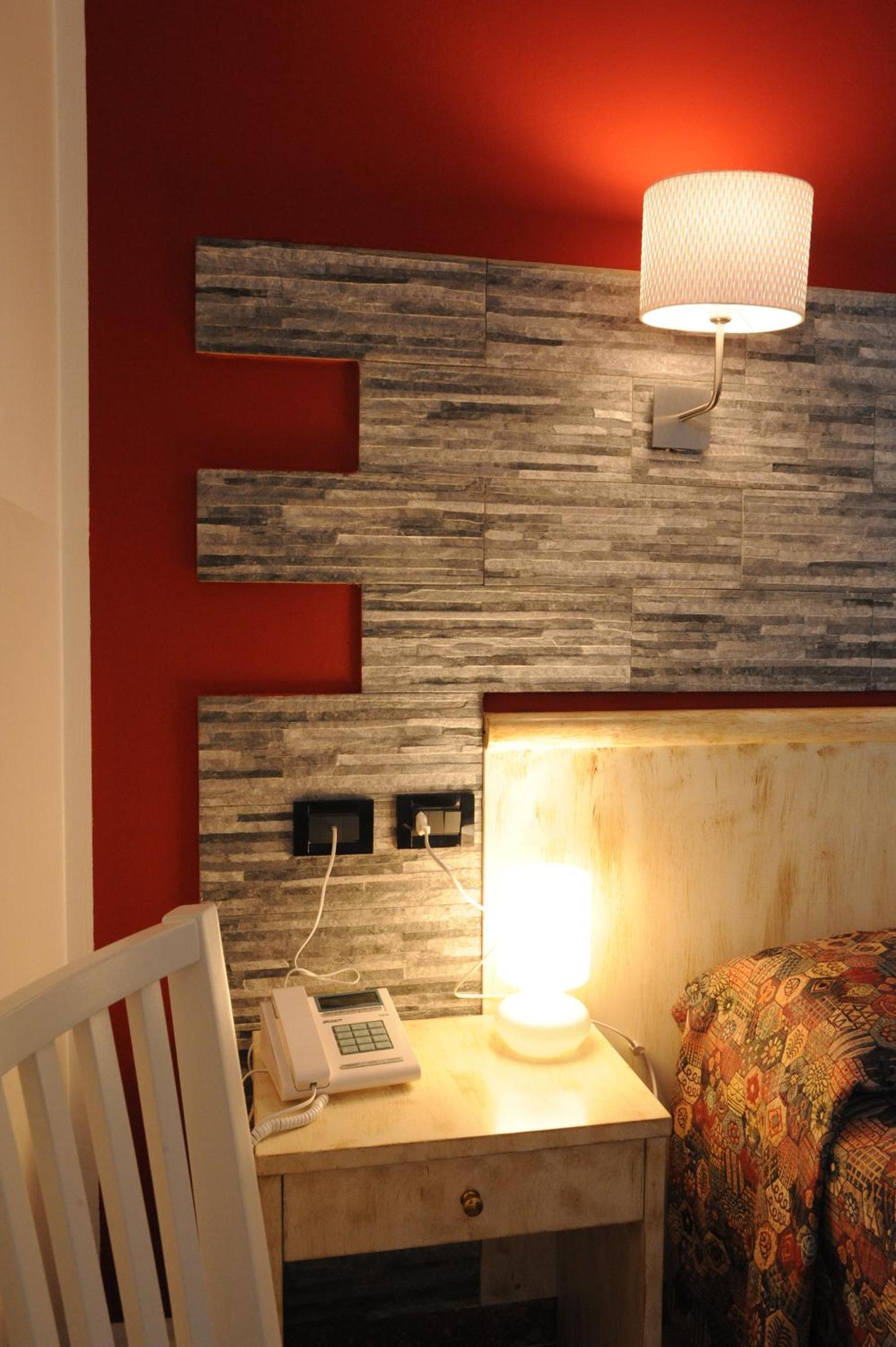 Double or Twin Room photo 2