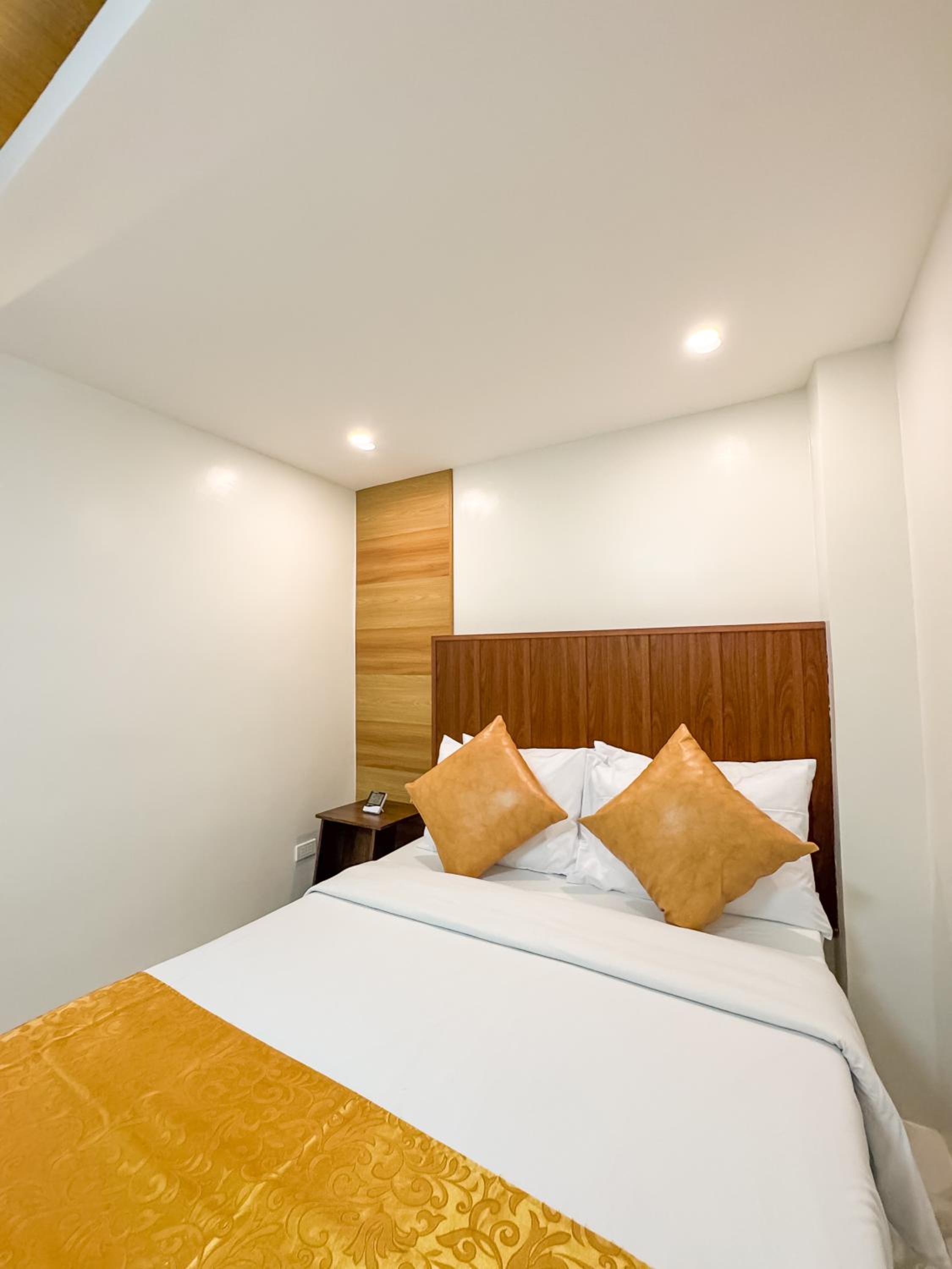 Deluxe Double Room photo 2