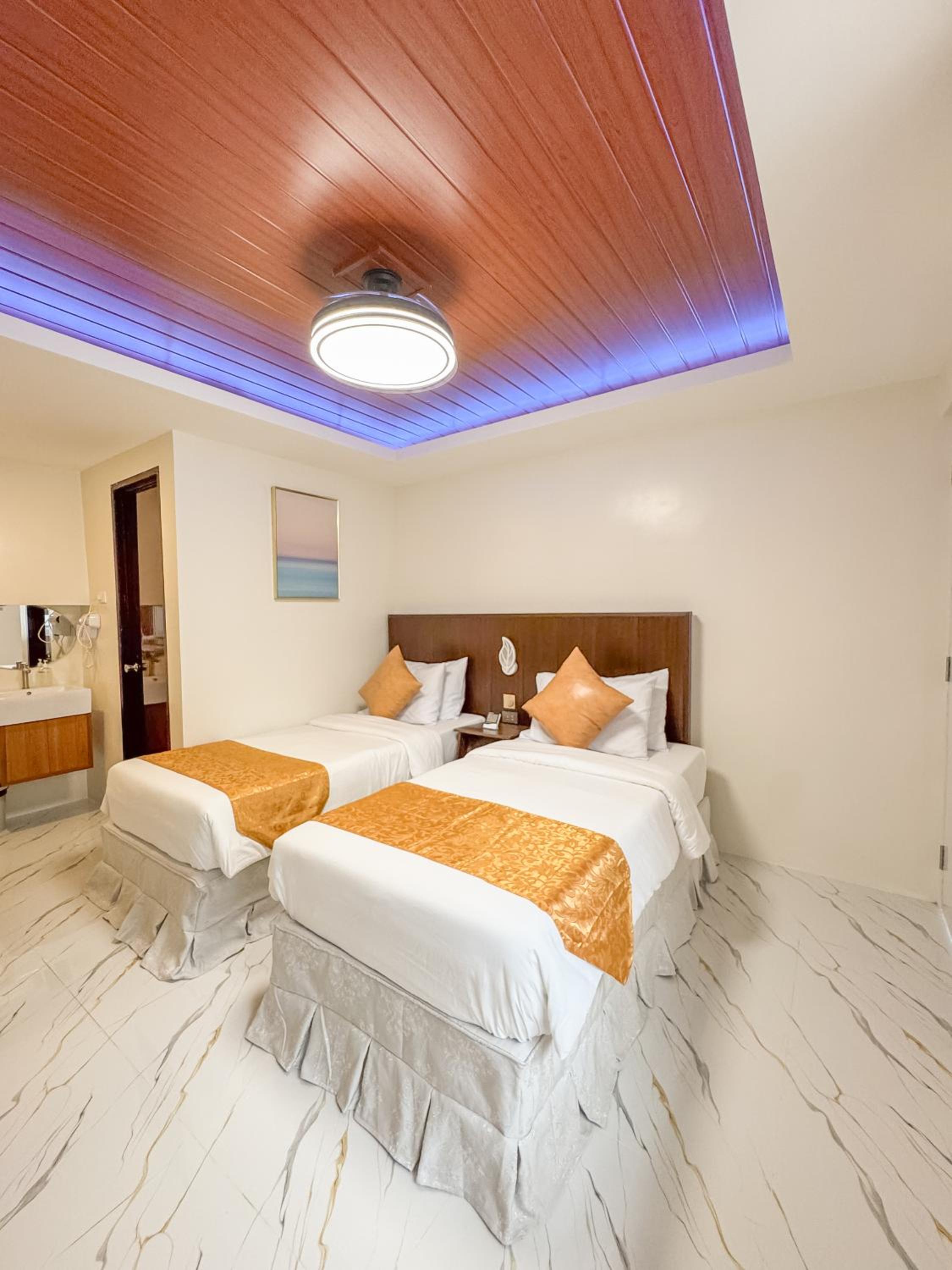 Superior Twin Room photo 1