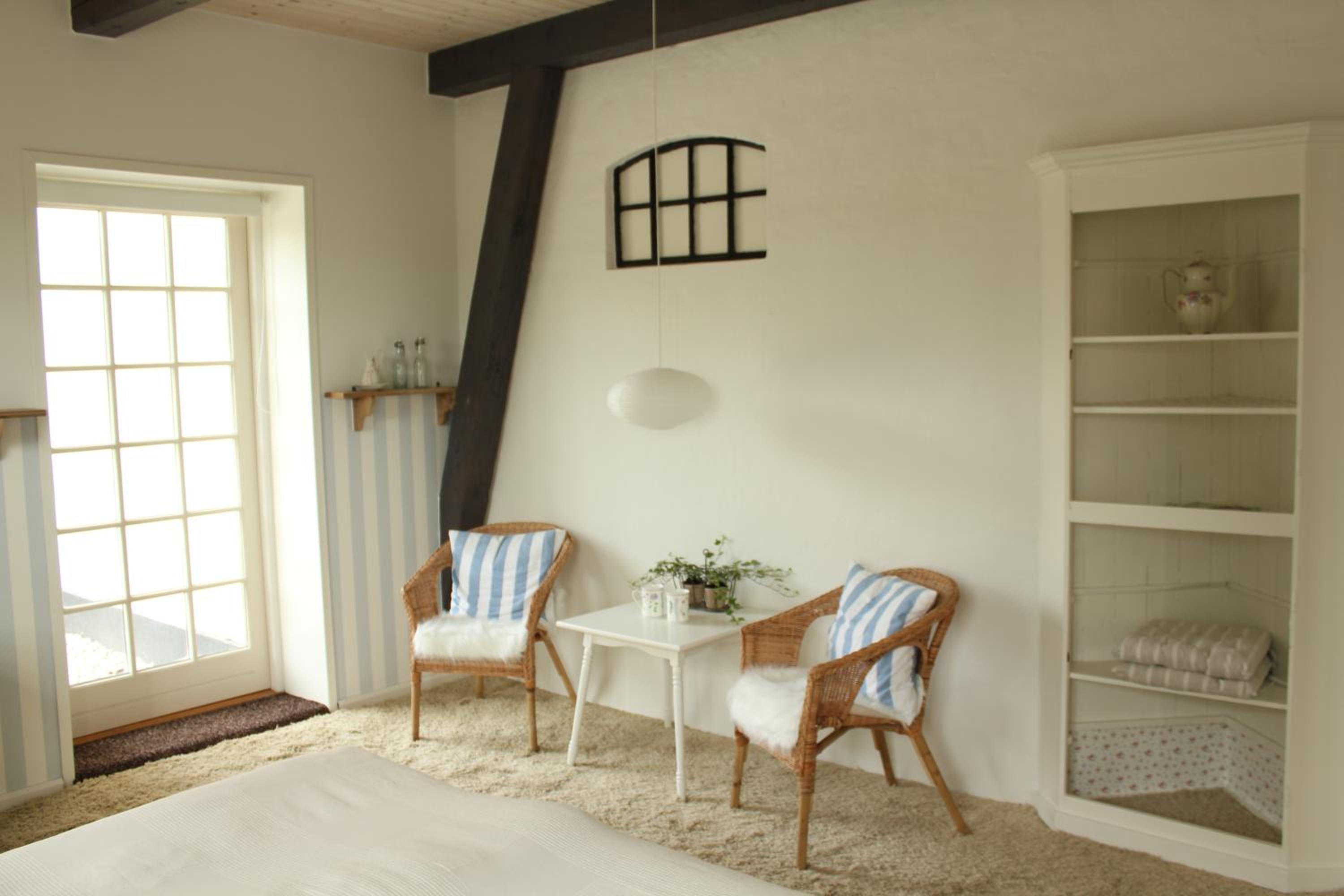 Double Room with Private External Bathroom photo 2