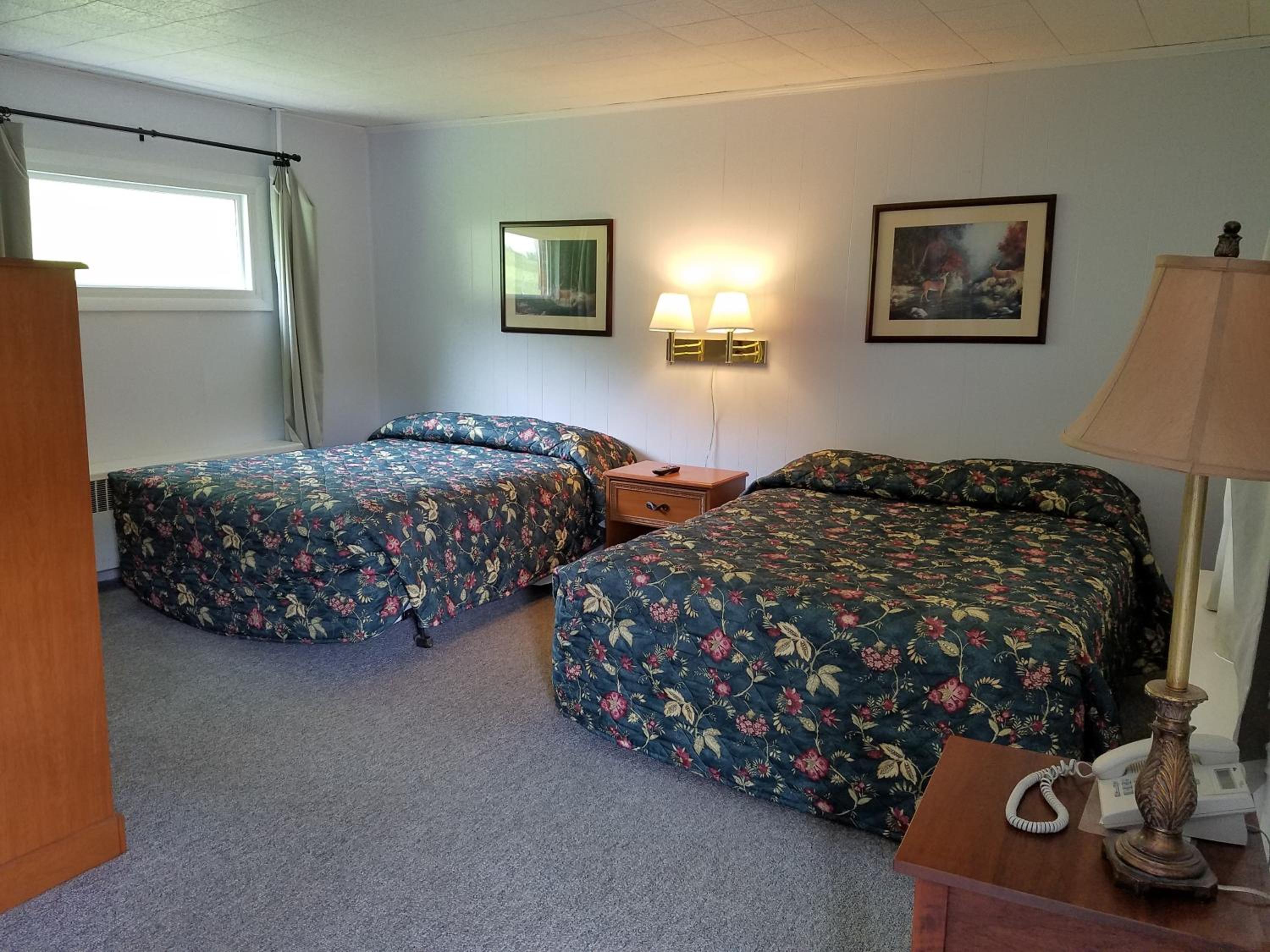 Standard Queen Room photo 3
