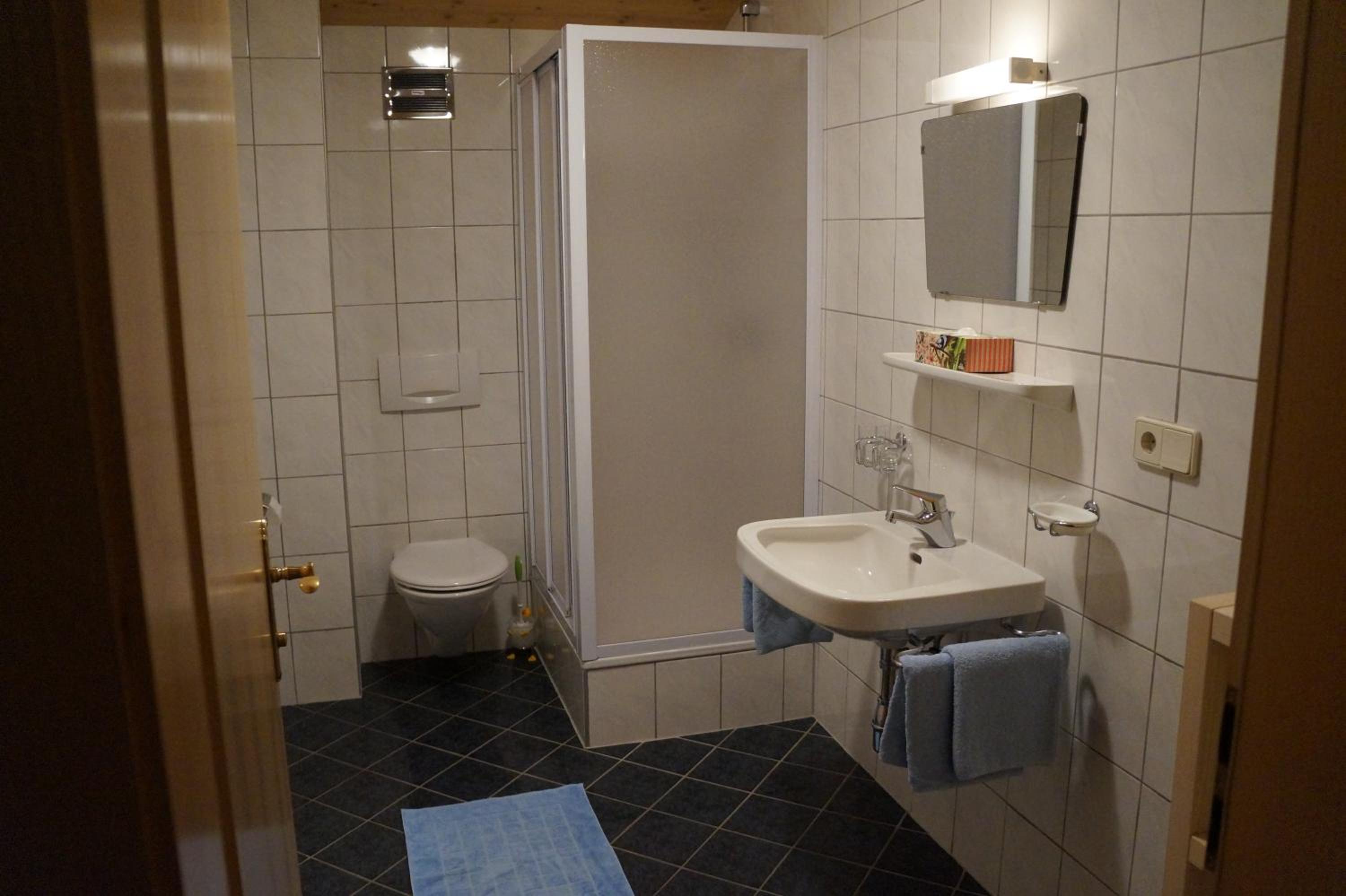 Two-Bedroom Apartment With Balcony photo 3