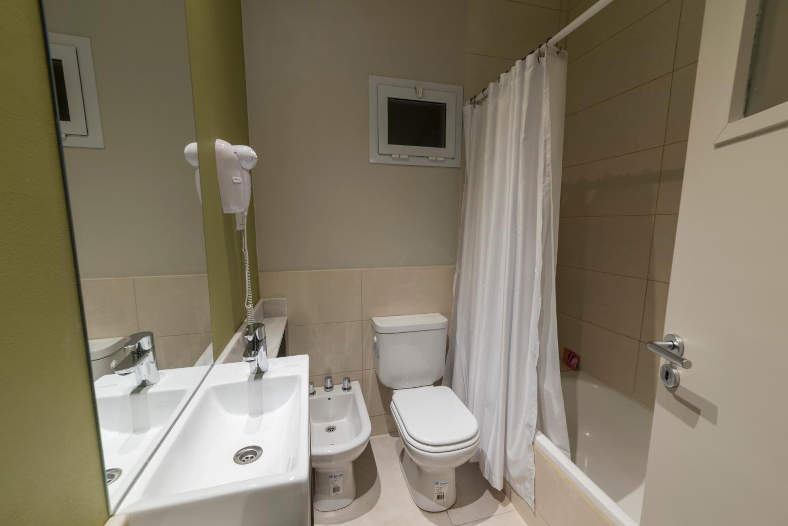 Standard Double Suite photo 3