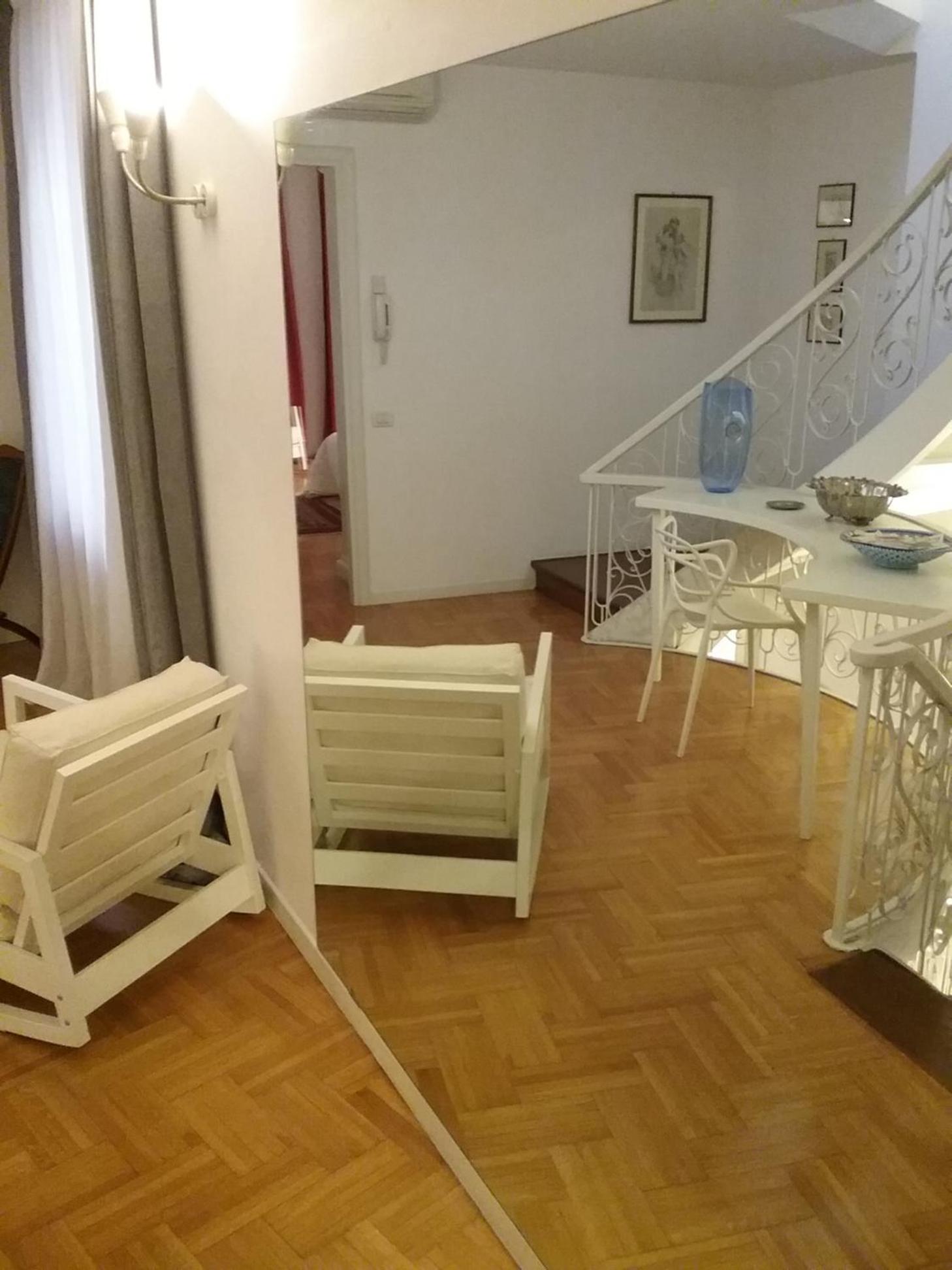 Double Room with Private External Bathroom photo 3