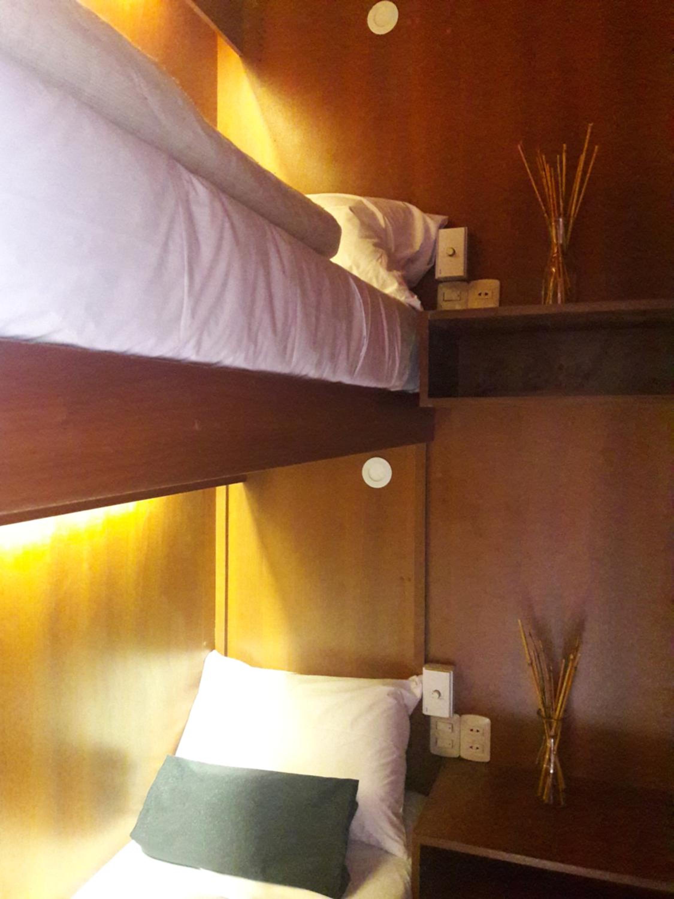 Twin Capsule with Shared Bathroom