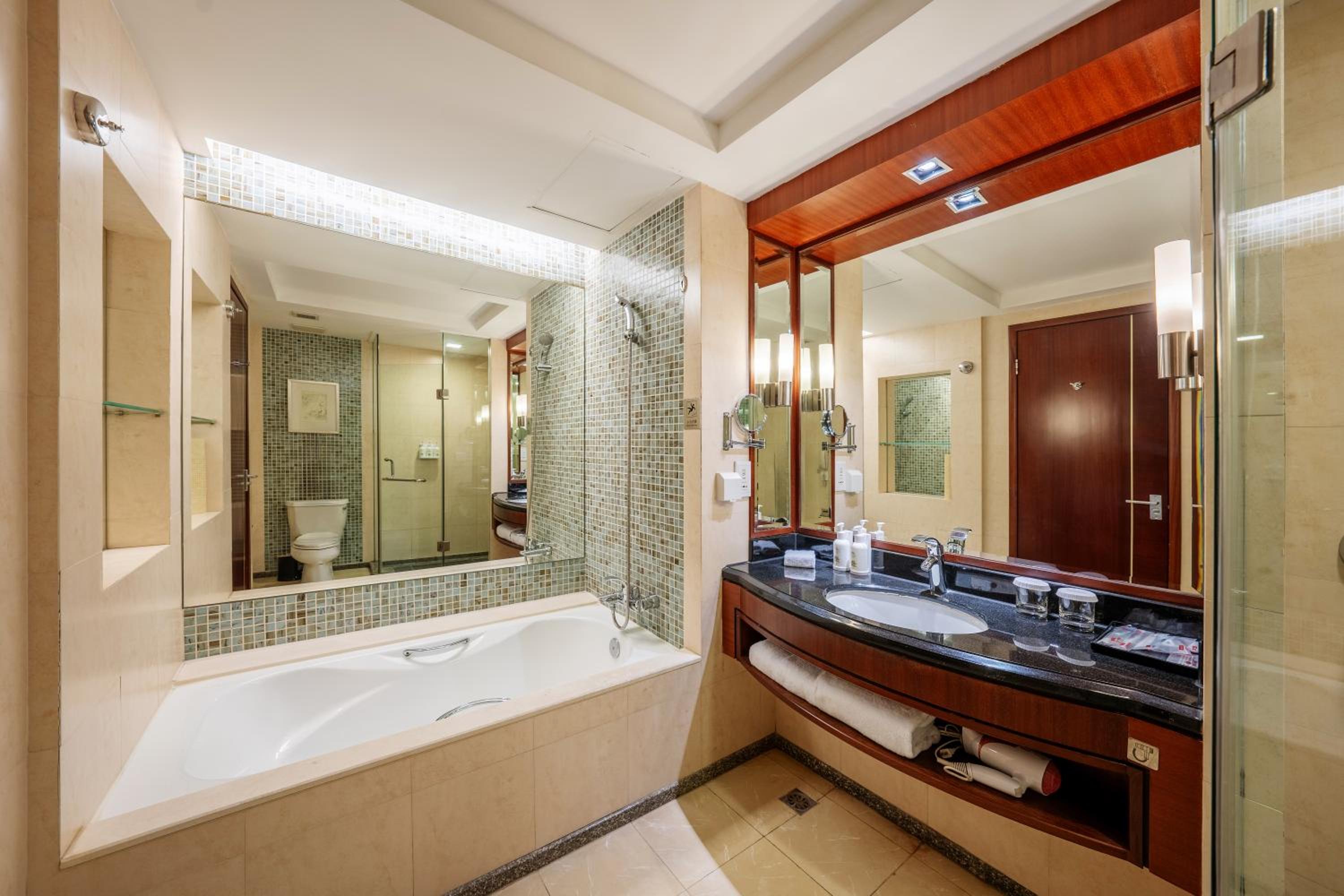 Superior Double Room - Photo 3