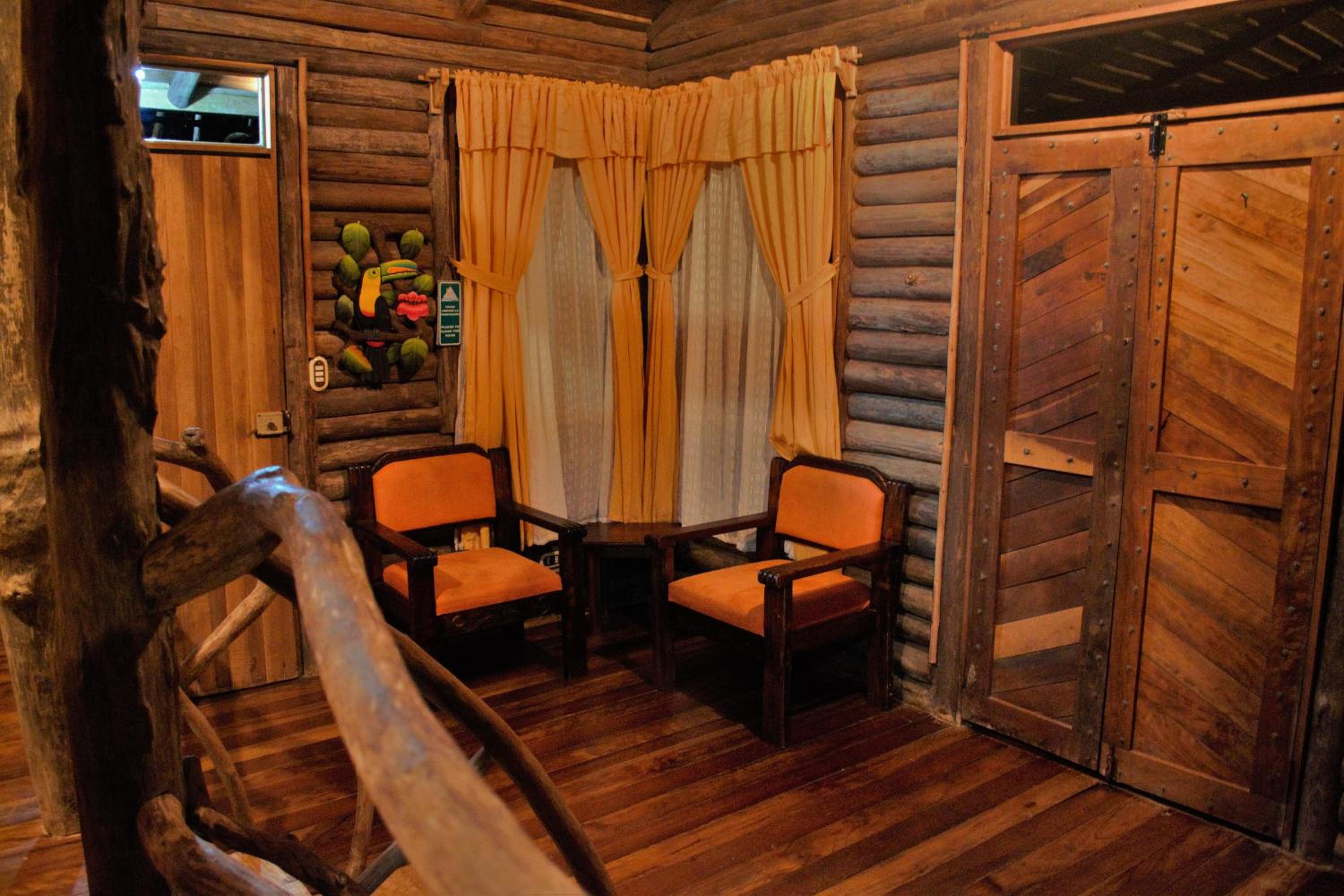 Deluxe Double Room with Balcony photo 3