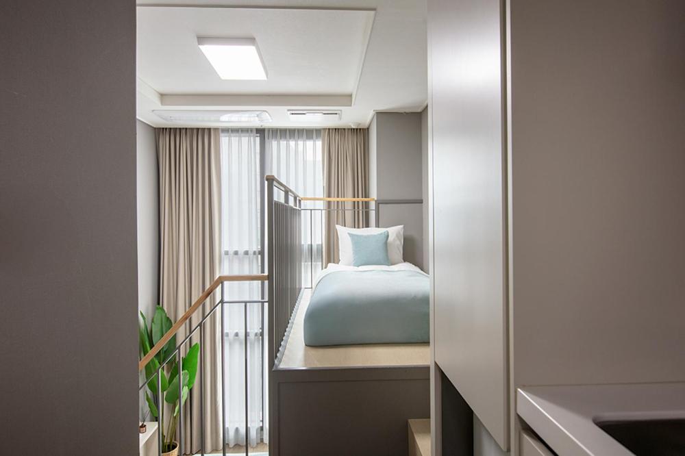 [Eco Plan] Family Bunk Triple Room - No Cleaning Service Included during stay(Paid bedding and towel change) - Photo 4