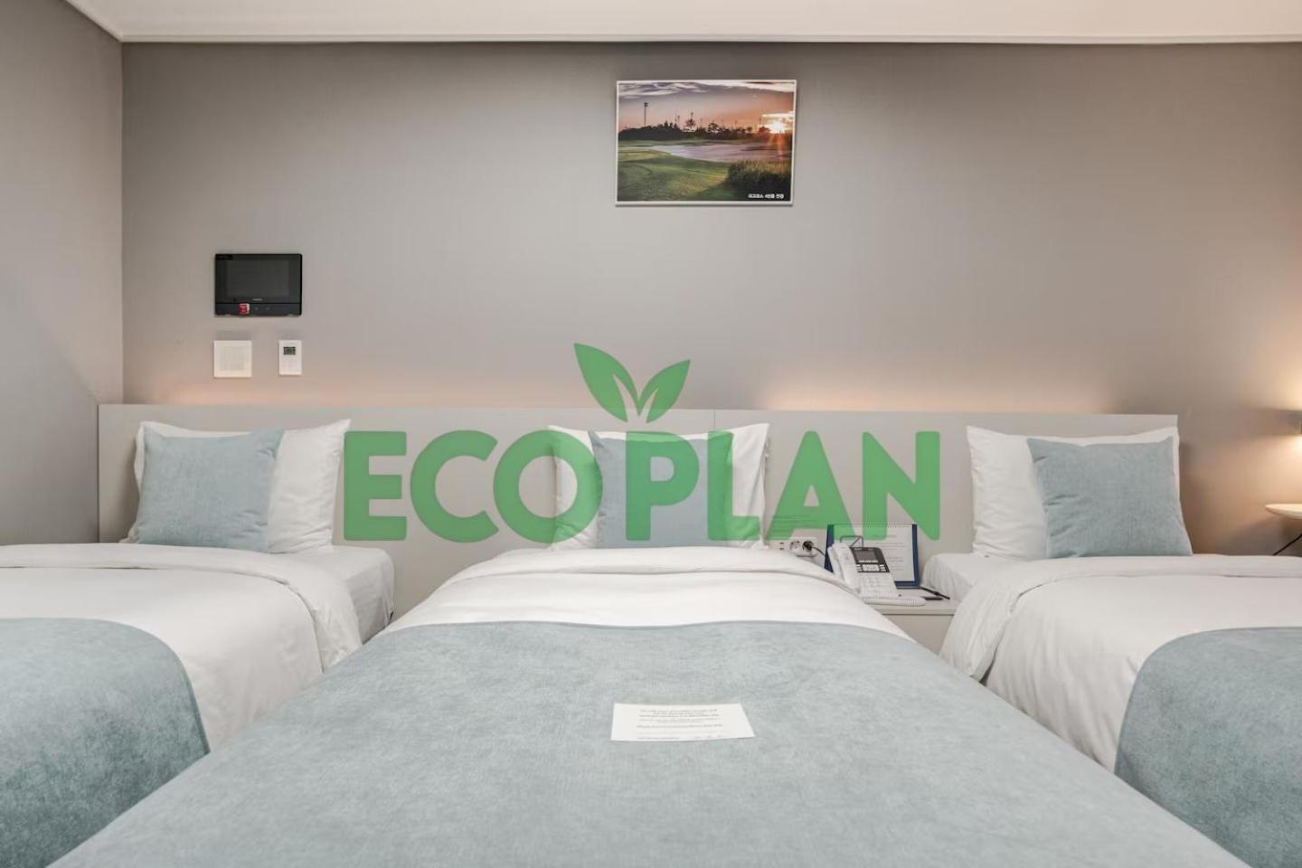 [Eco Plan] Deluxe Family Triple Room - No Cleaning Service Included during stay(Paid bedding and towel change)